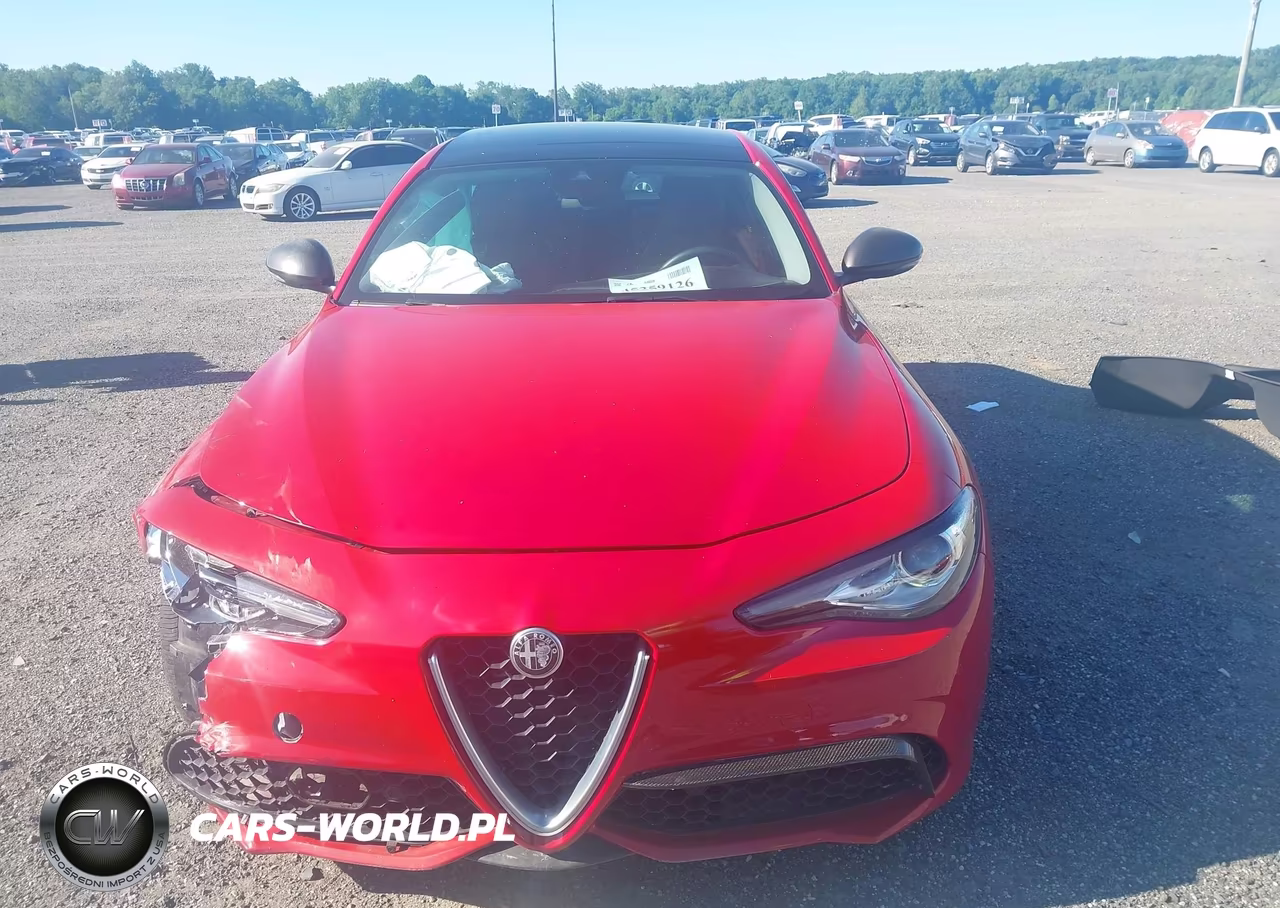 2017 Alfa Romeo Giulia Ti Awd VIN:ZARFAEEN2H7537437 - 12