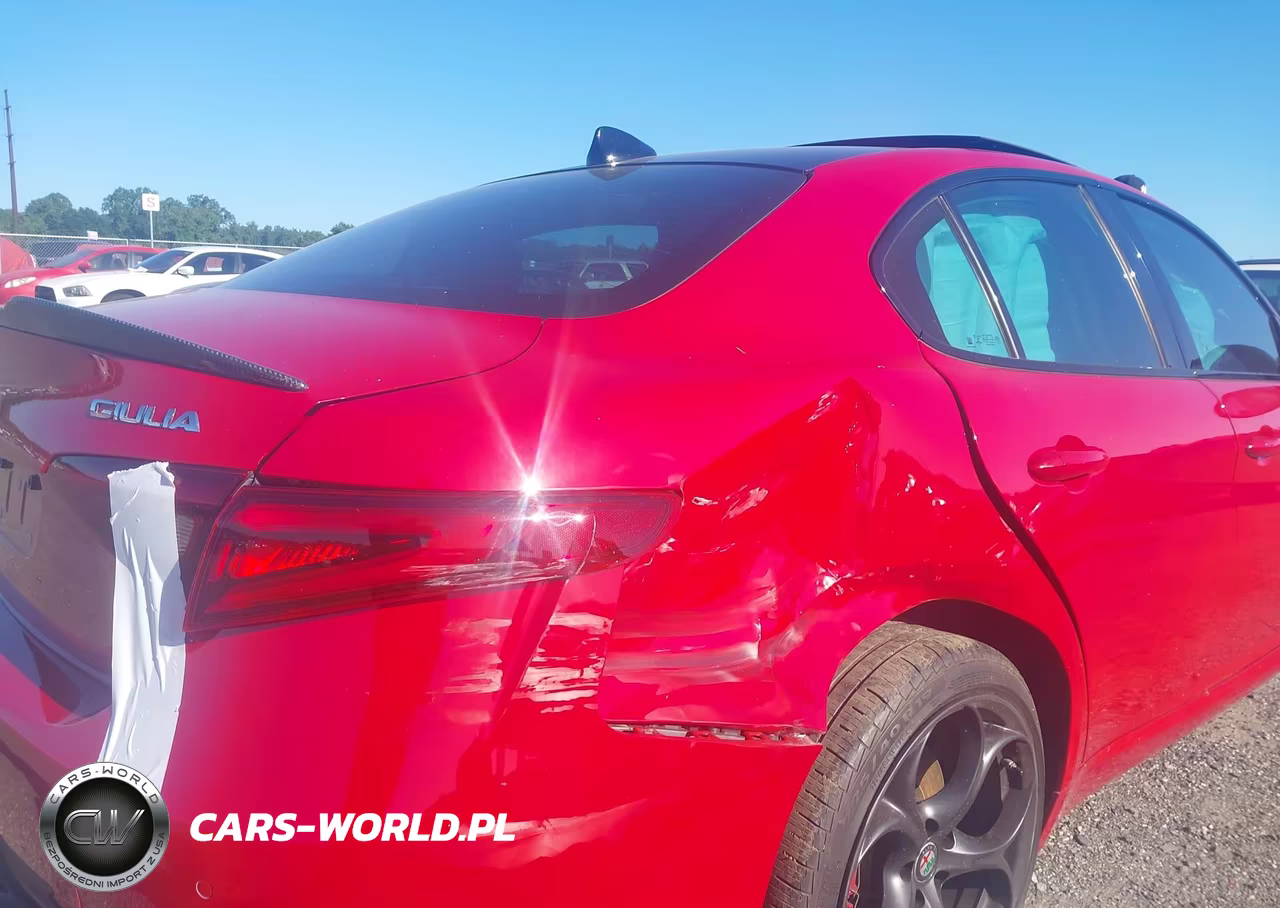 2017 Alfa Romeo Giulia Ti Awd VIN:ZARFAEEN2H7537437 - 6