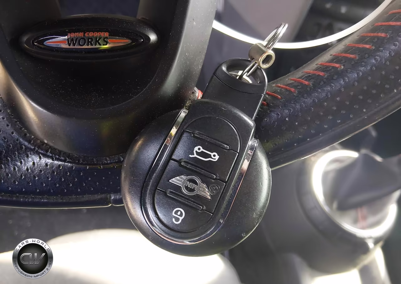 2015 Mini Hardtop Cooper VIN:WMWXS5C54F2C63294 - 11