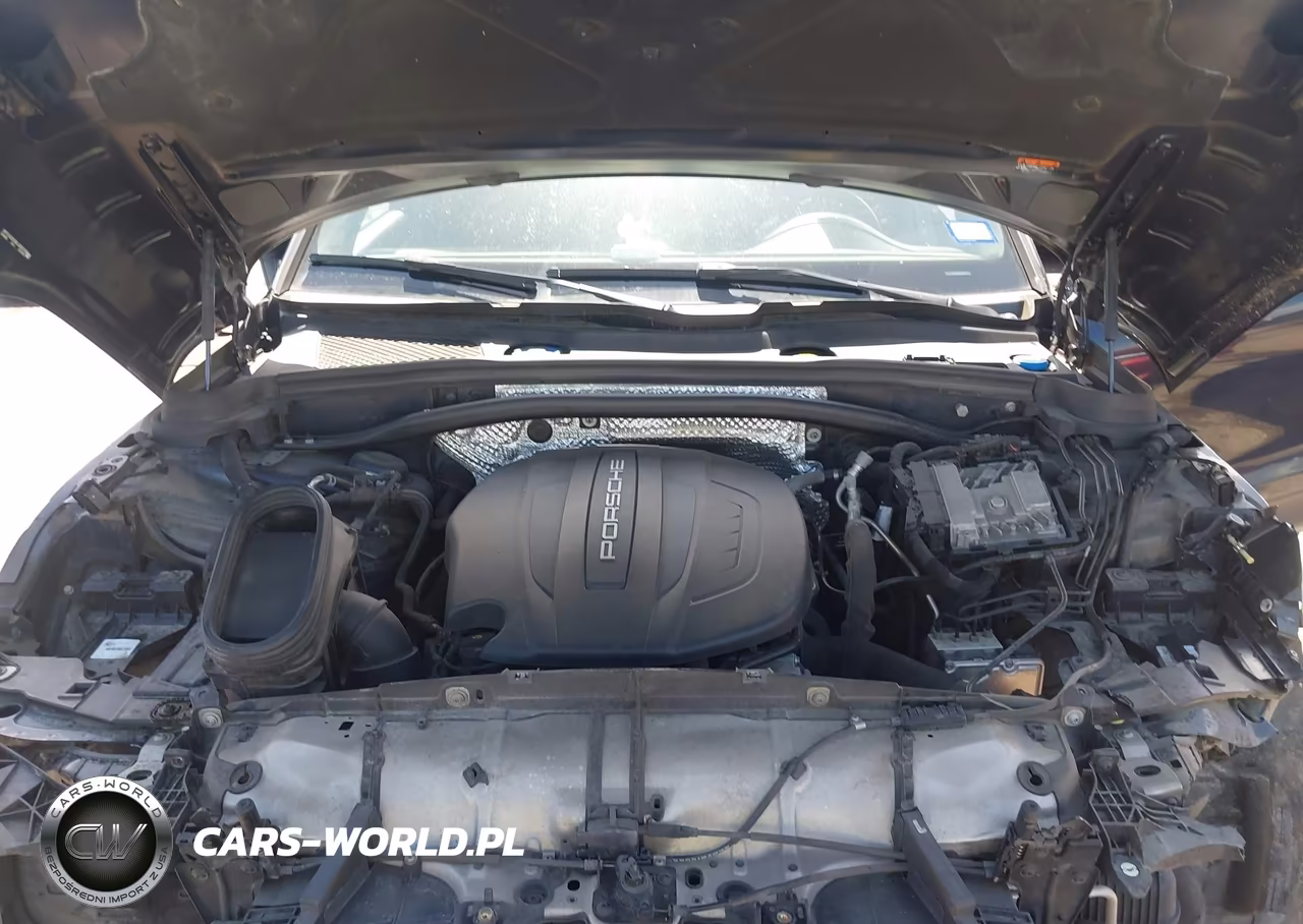 2020 Porsche Macan VIN:WP1AA2A58LLB06186 - 10