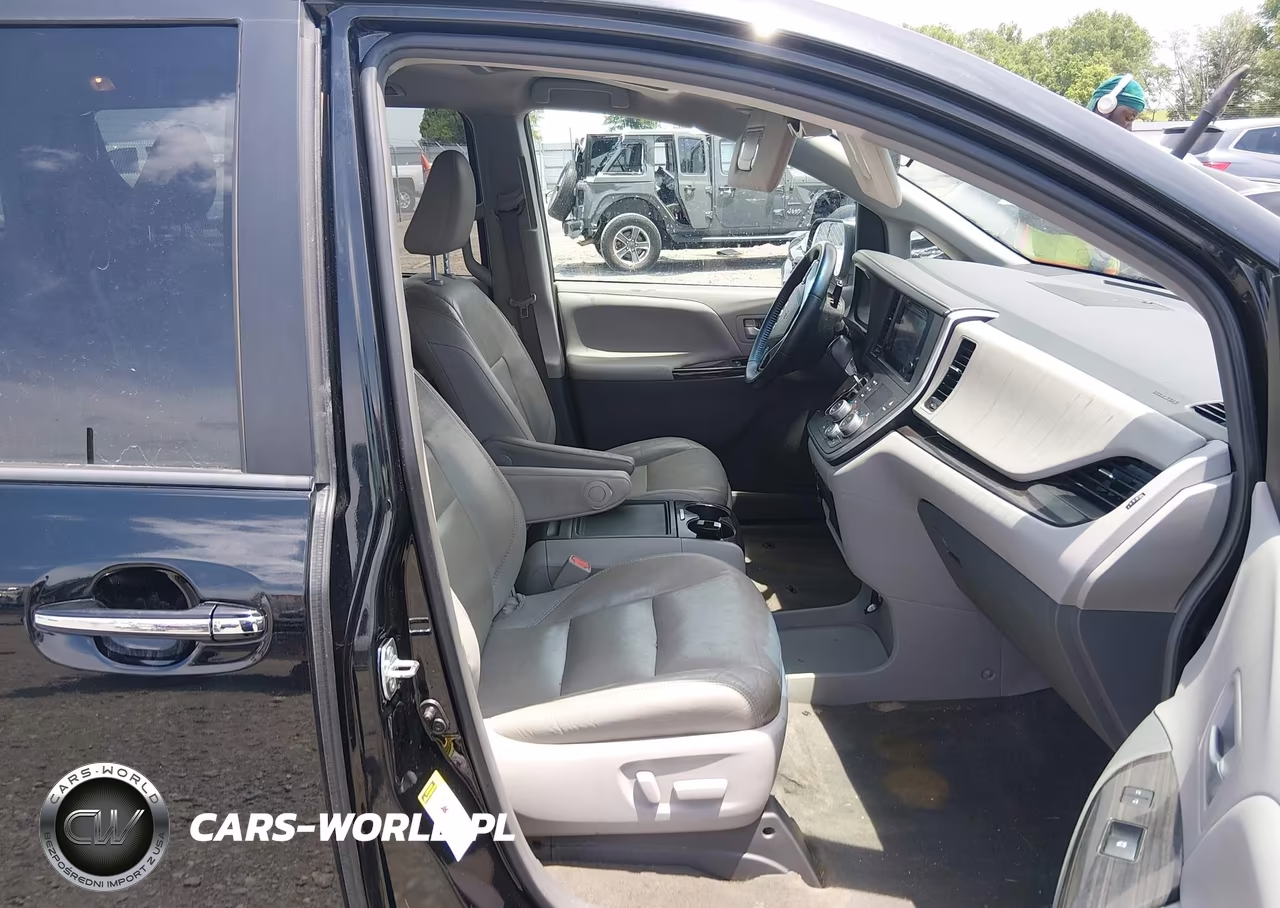 2017 Toyota Sienna Xle Premium 8 Passenger VIN:5TDYZ3DCXHS867333 - 5
