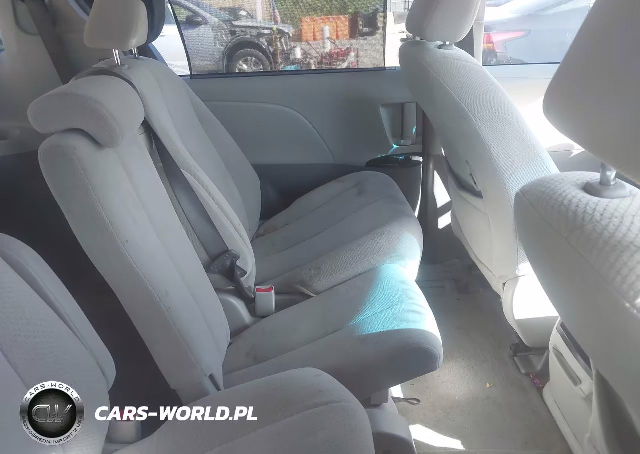 2013 Toyota Sienna Le V6 8 Passenger VIN:5TDKK3DC1DS387783 - 8