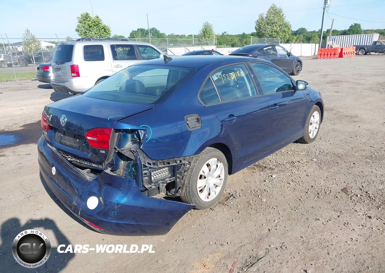 2014 Volkswagen Jetta 1.8T Se VIN:3VWD17AJ4EM232861 - 4