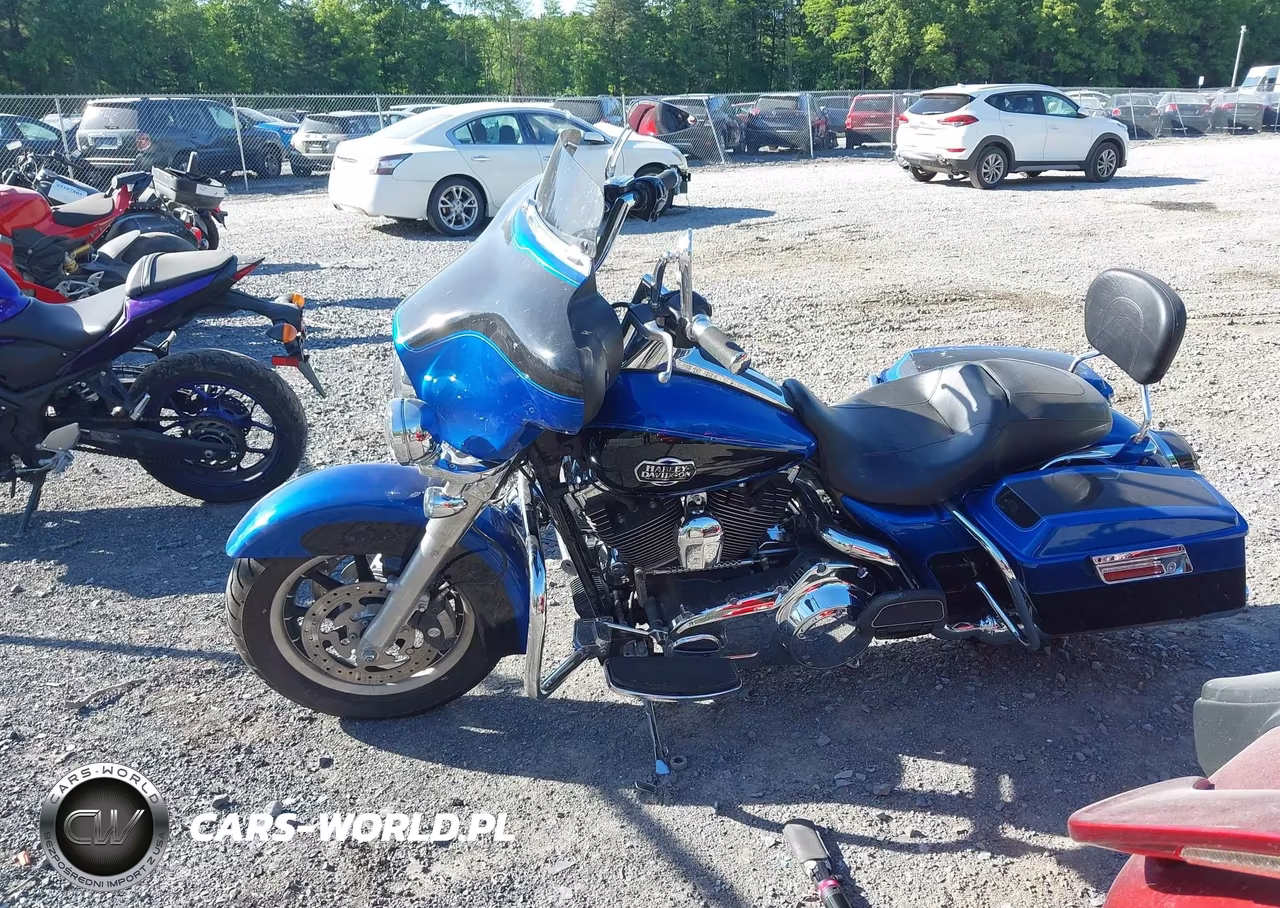 2008 Harley-Davidson Flhtcui VIN:1HD1FC4178Y613252 - 13