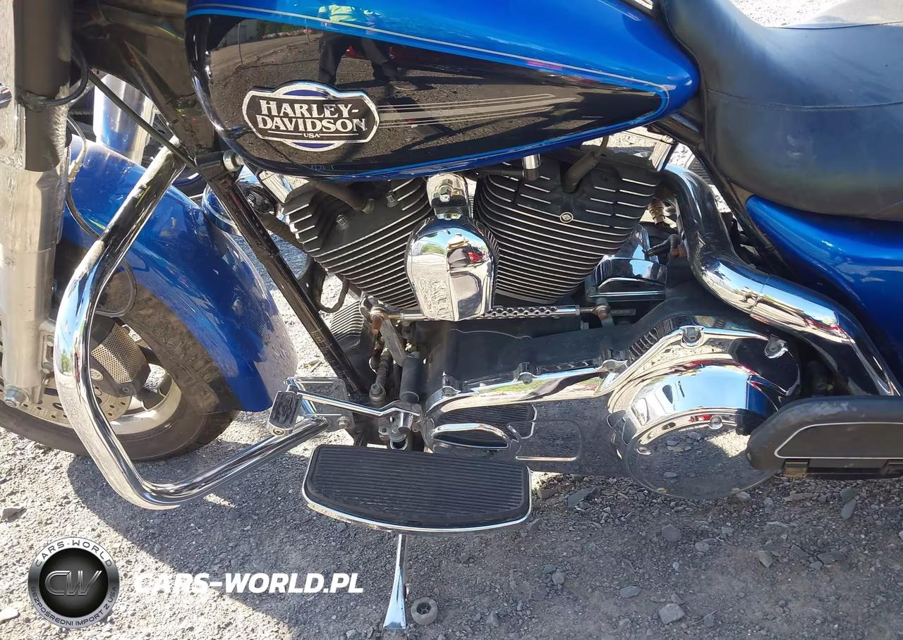 2008 Harley-Davidson Flhtcui VIN:1HD1FC4178Y613252 - 9