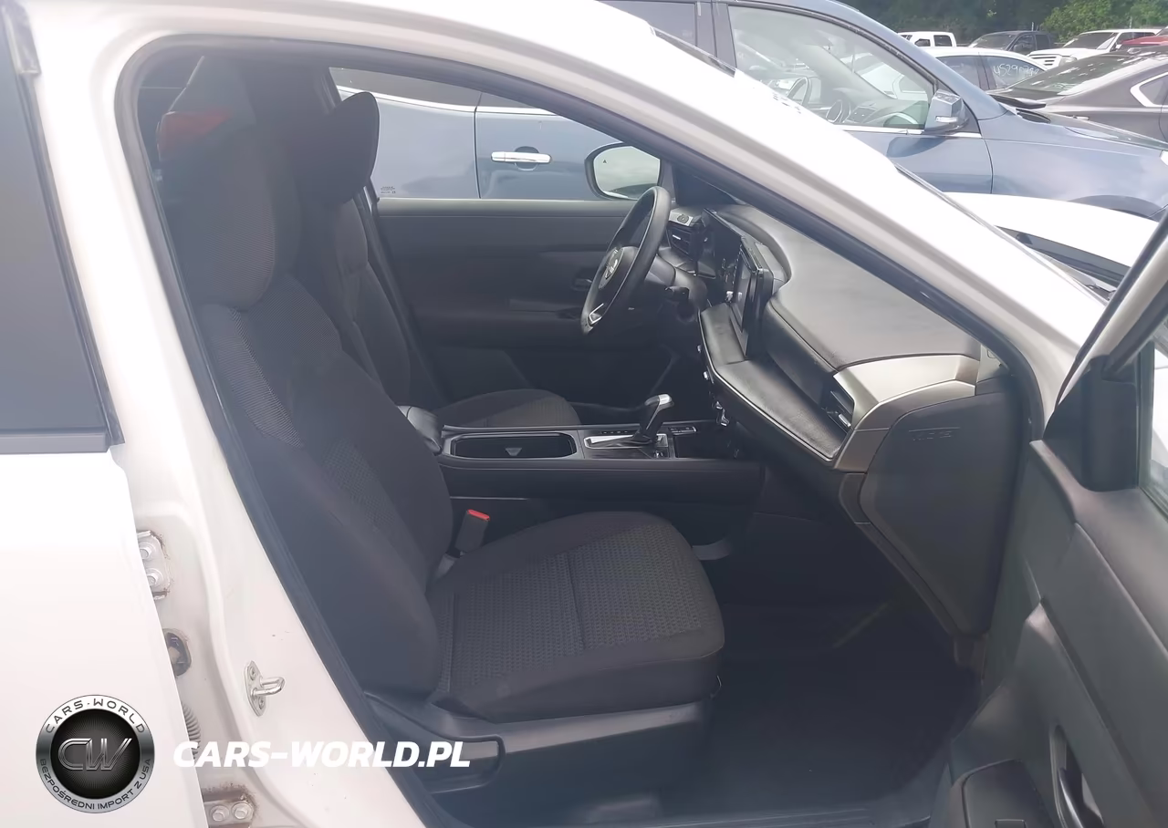 2025 Nissan Kicks S Intelligent Awd VIN:3N8AP6BB5SL325867 - 5