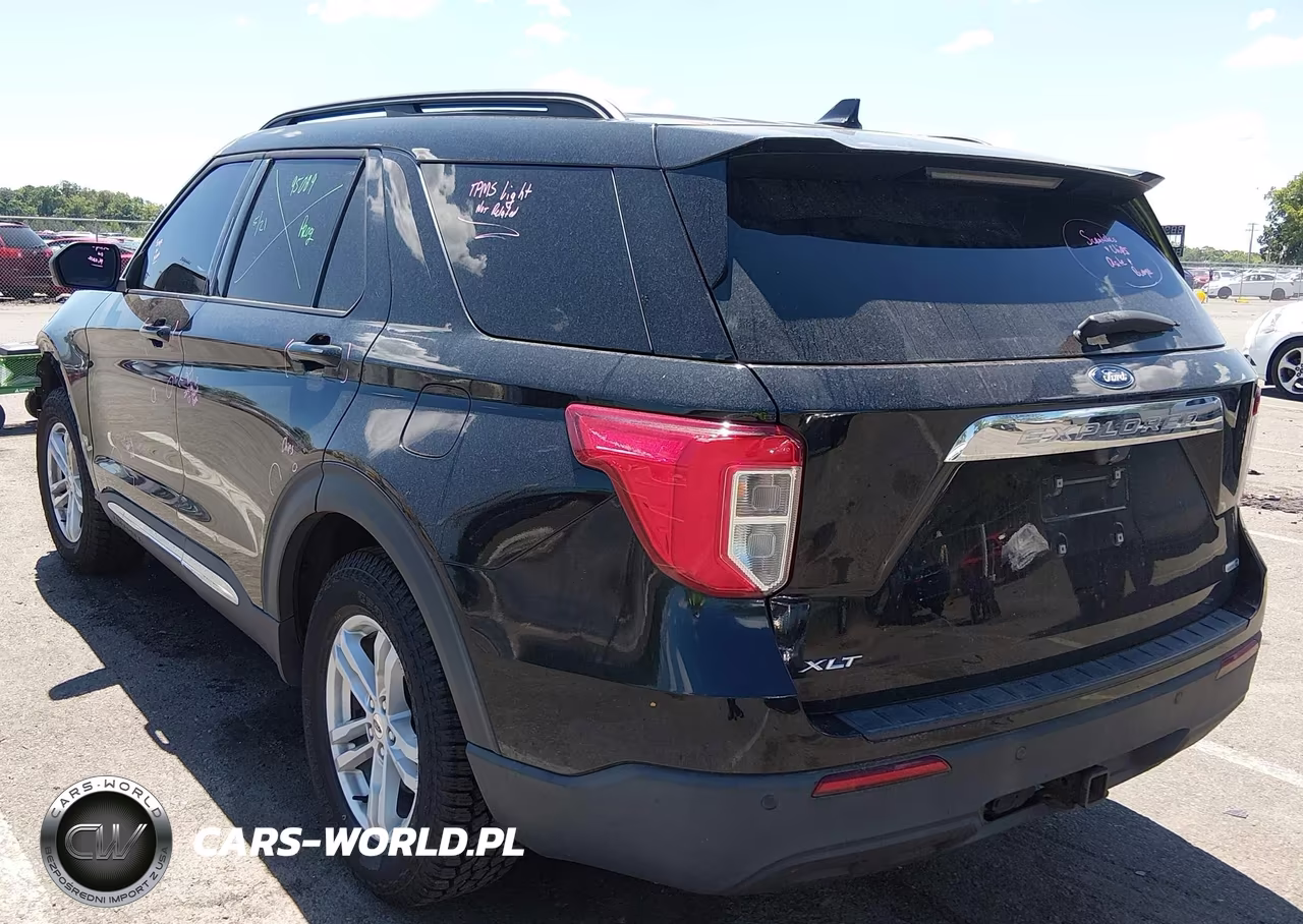 2020 Ford Explorer Xlt VIN:1FMSK8DH1LGD14345 - 3