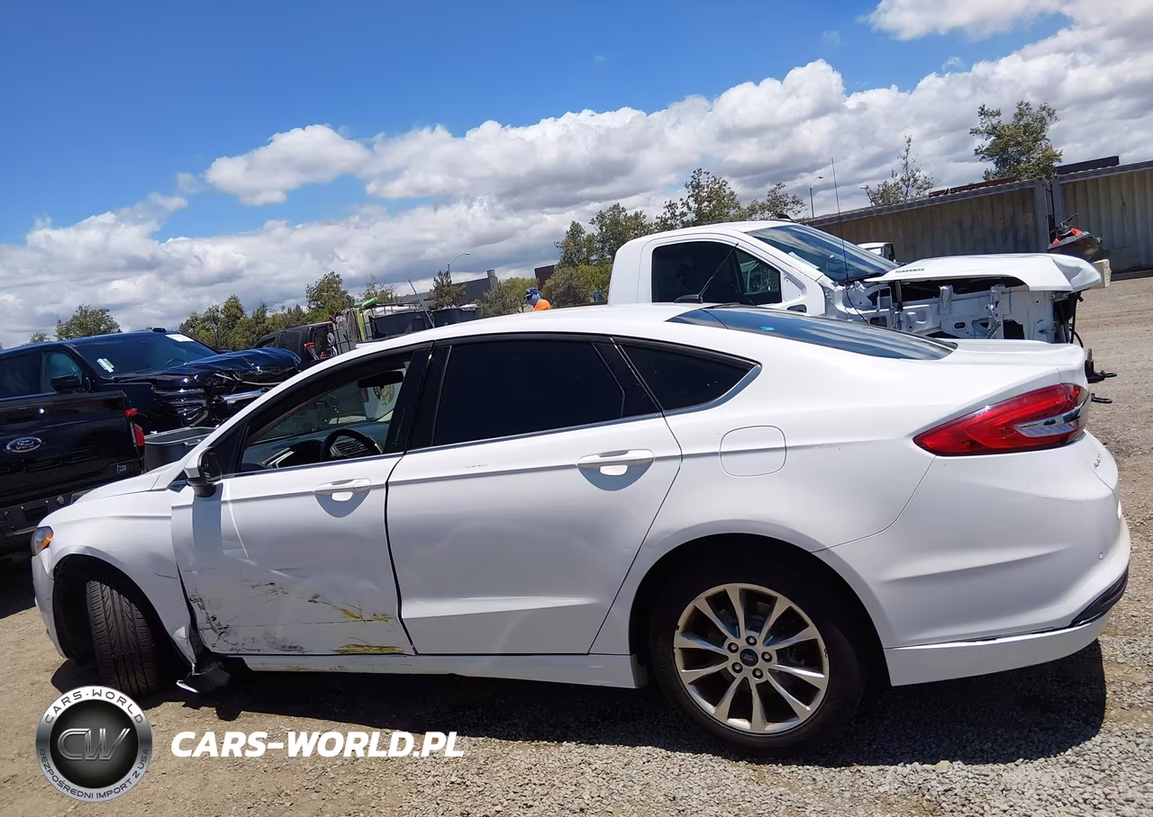 2017 Ford Fusion Se VIN:3FA6P0H71HR229215 - 14