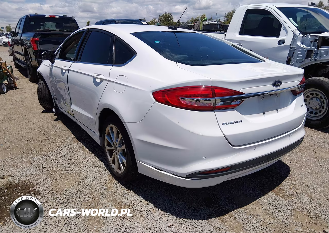 2017 Ford Fusion Se VIN:3FA6P0H71HR229215 - 3