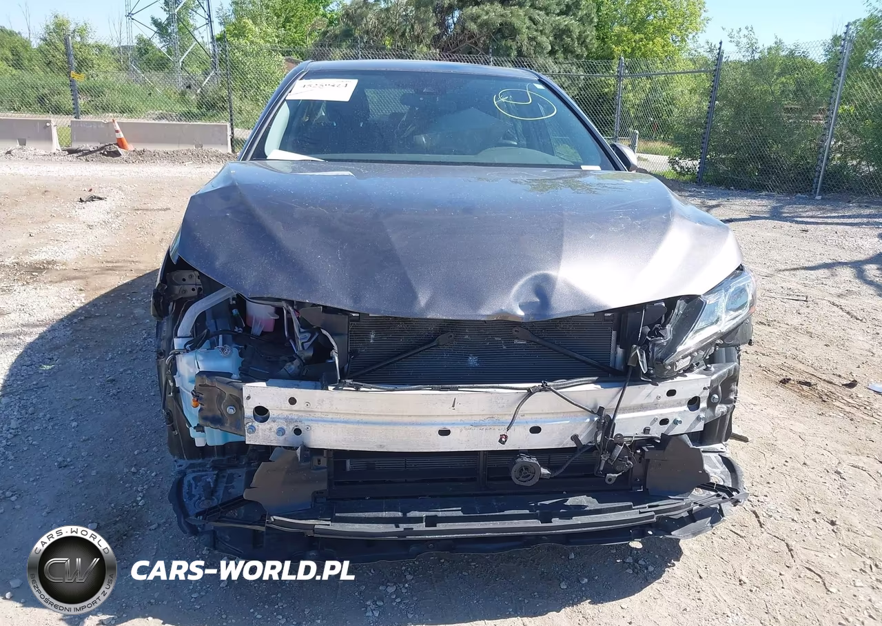 2024 Toyota Camry Hybrid Le VIN:4T1C31AK3RU631918 - 6