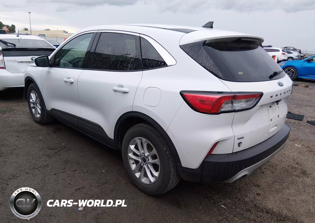 2020 Ford Escape Se VIN:1FMCU0G65LUC11473 - 3