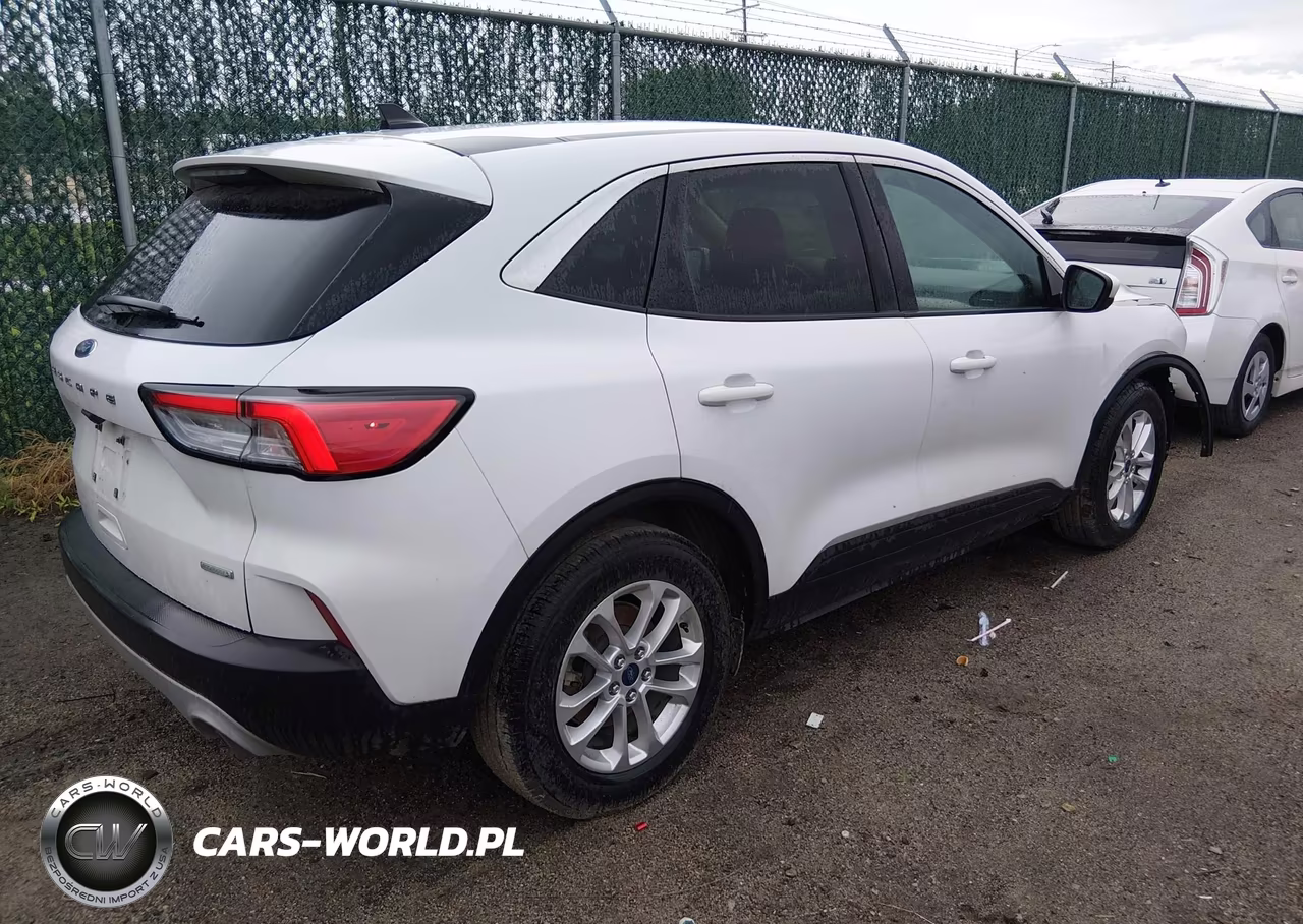 2020 Ford Escape Se VIN:1FMCU0G65LUC11473 - 4