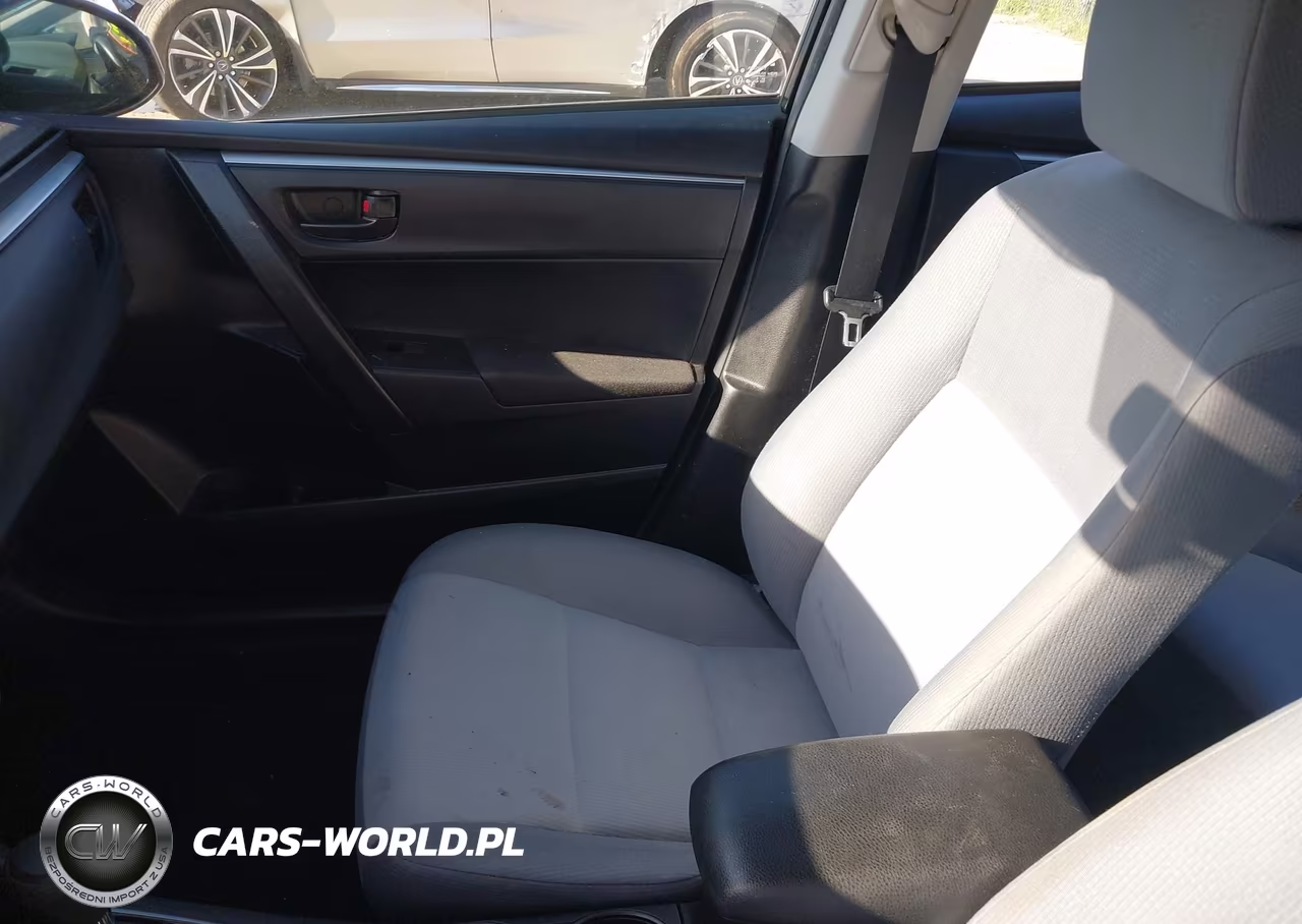2016 Toyota Corolla L VIN:5YFBURHE9GP450330 - 5