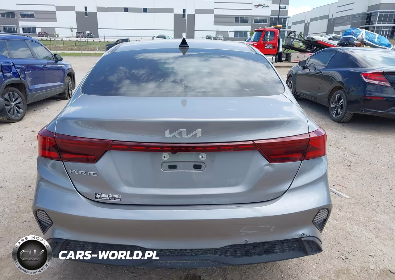 2023 Kia Forte Lxs VIN:3KPF24AD3PE566510 - 16