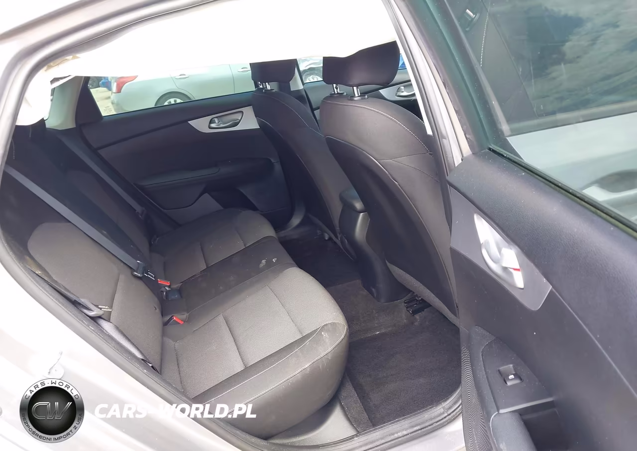 2023 Kia Forte Lxs VIN:3KPF24AD3PE566510 - 8