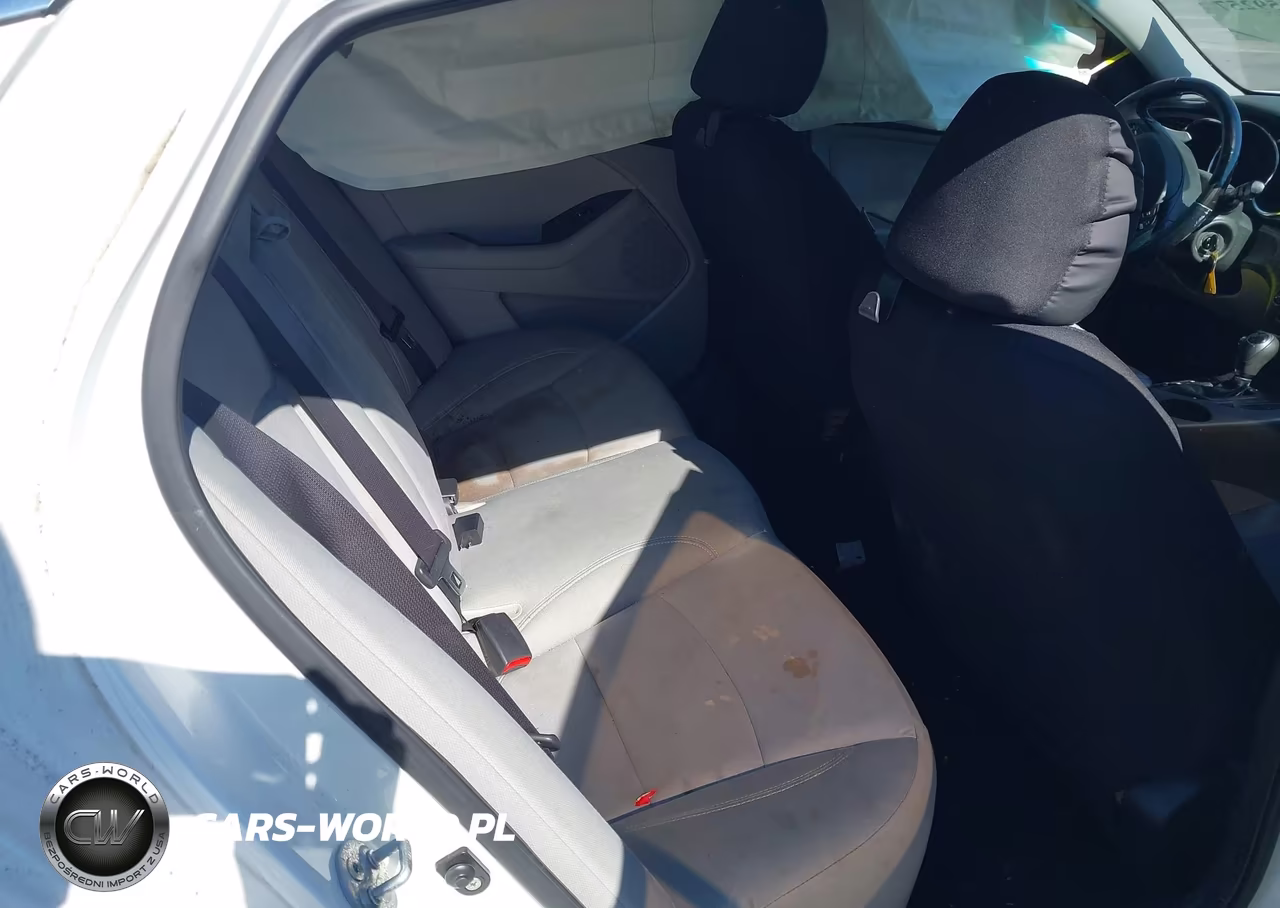 2013 Kia Optima Lx VIN:KNAGM4A75D5337811 - 8