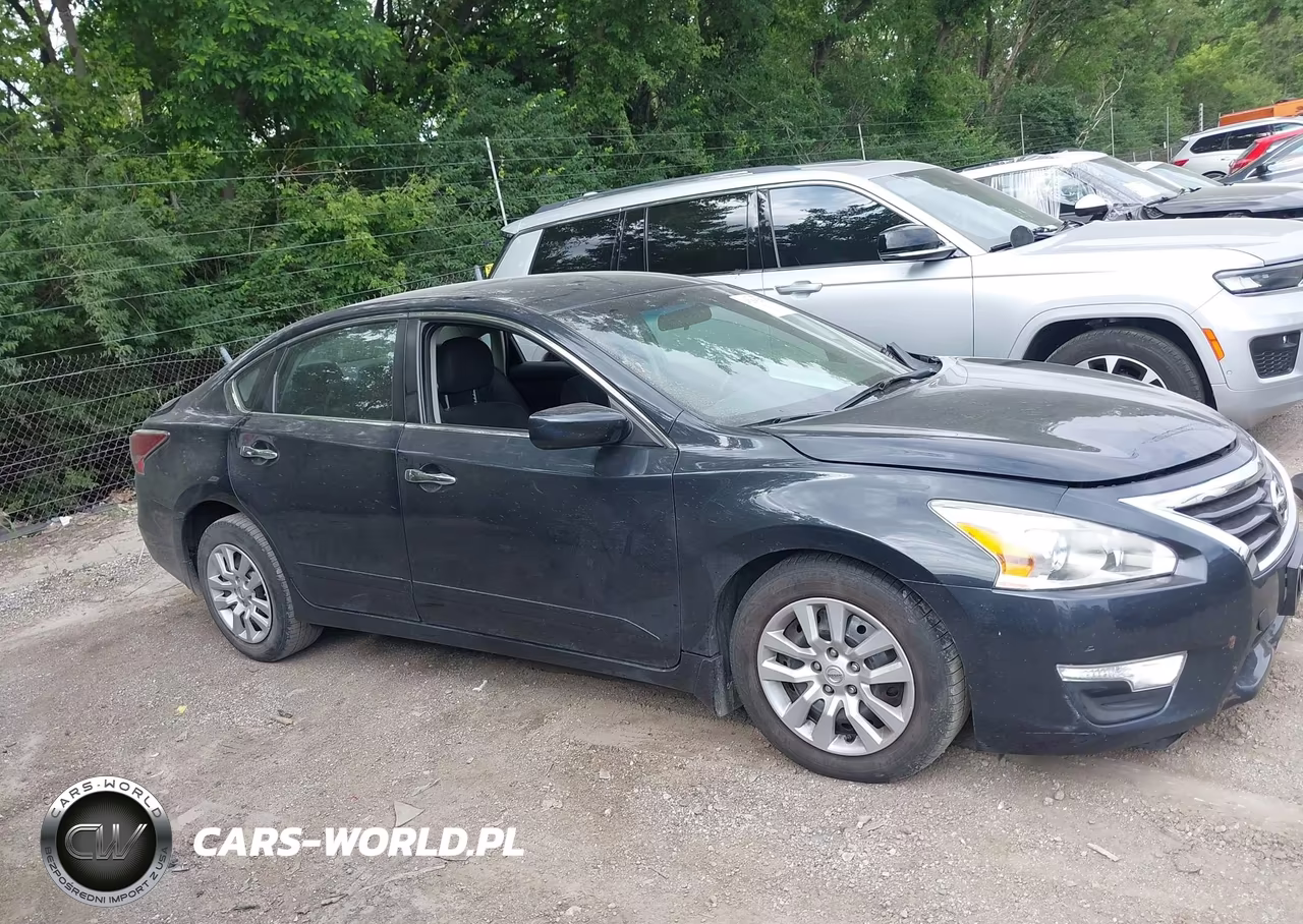 2015 Nissan Altima 2.5 S VIN:1N4AL3APXFN344610 - 13