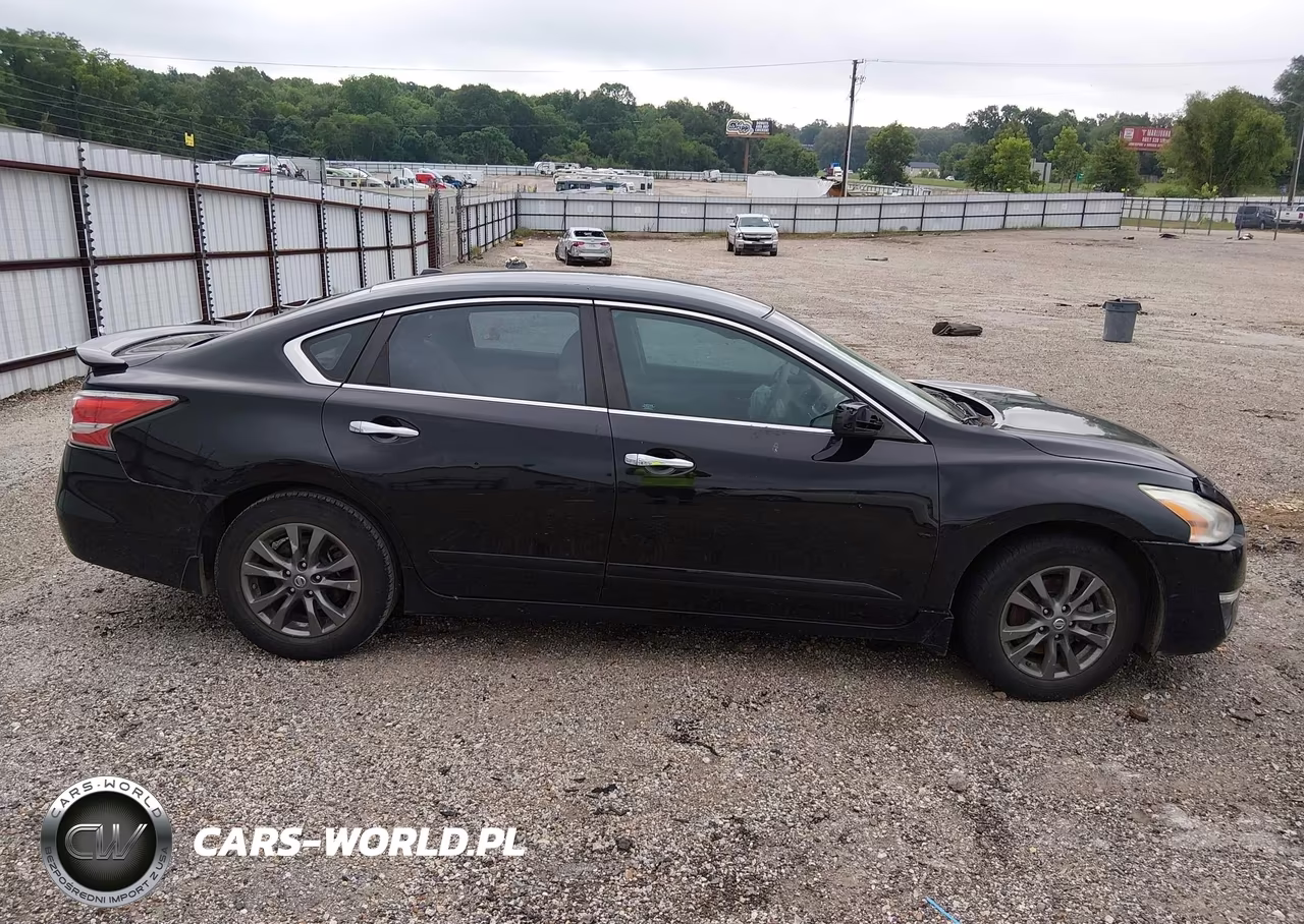 2015 Nissan Altima 2.5 S VIN:1N4AL3AP8FN910022 - 12