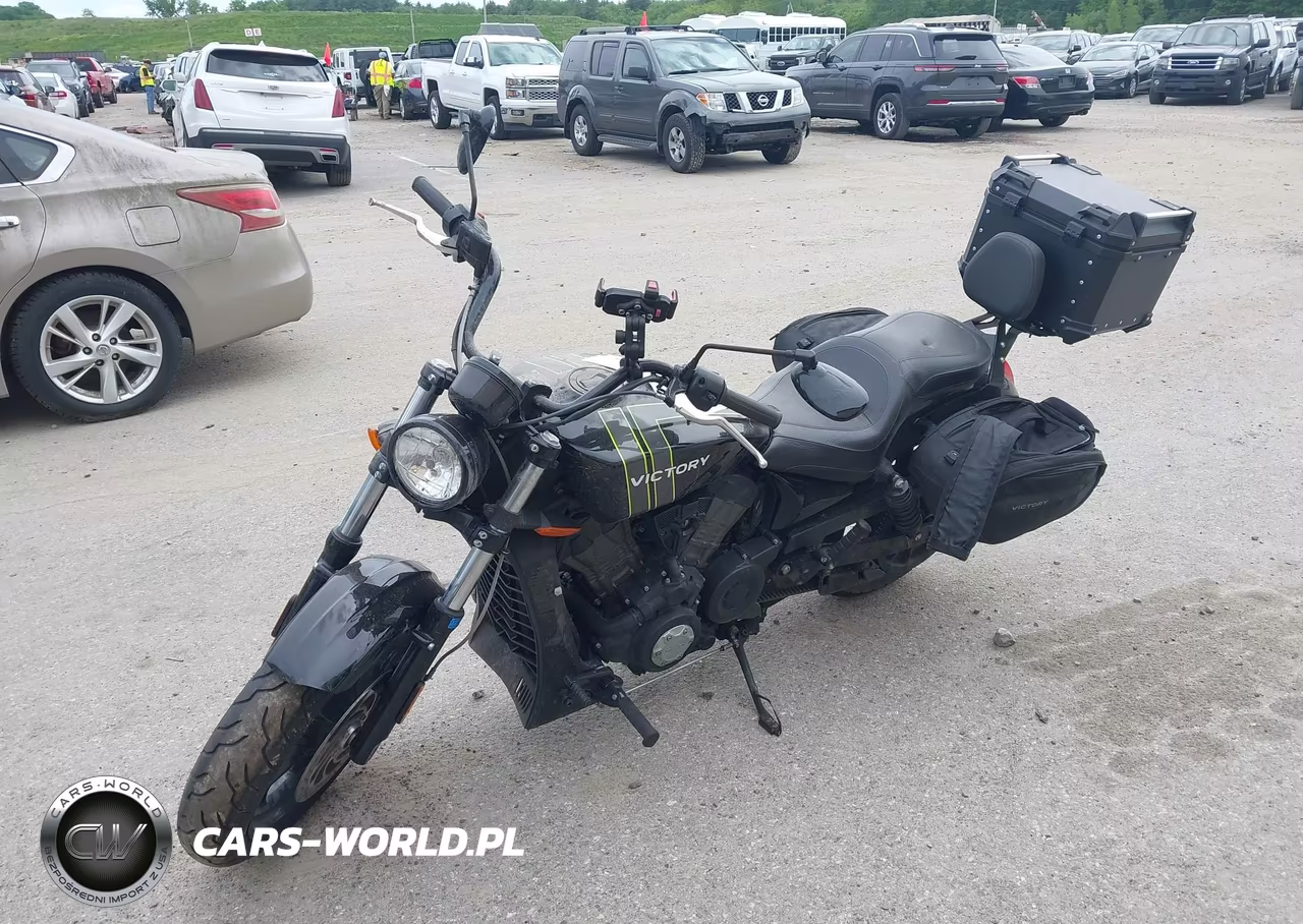 2017 Victory Motorcycles Octane VIN:5VPFTB007H3000537 - 2