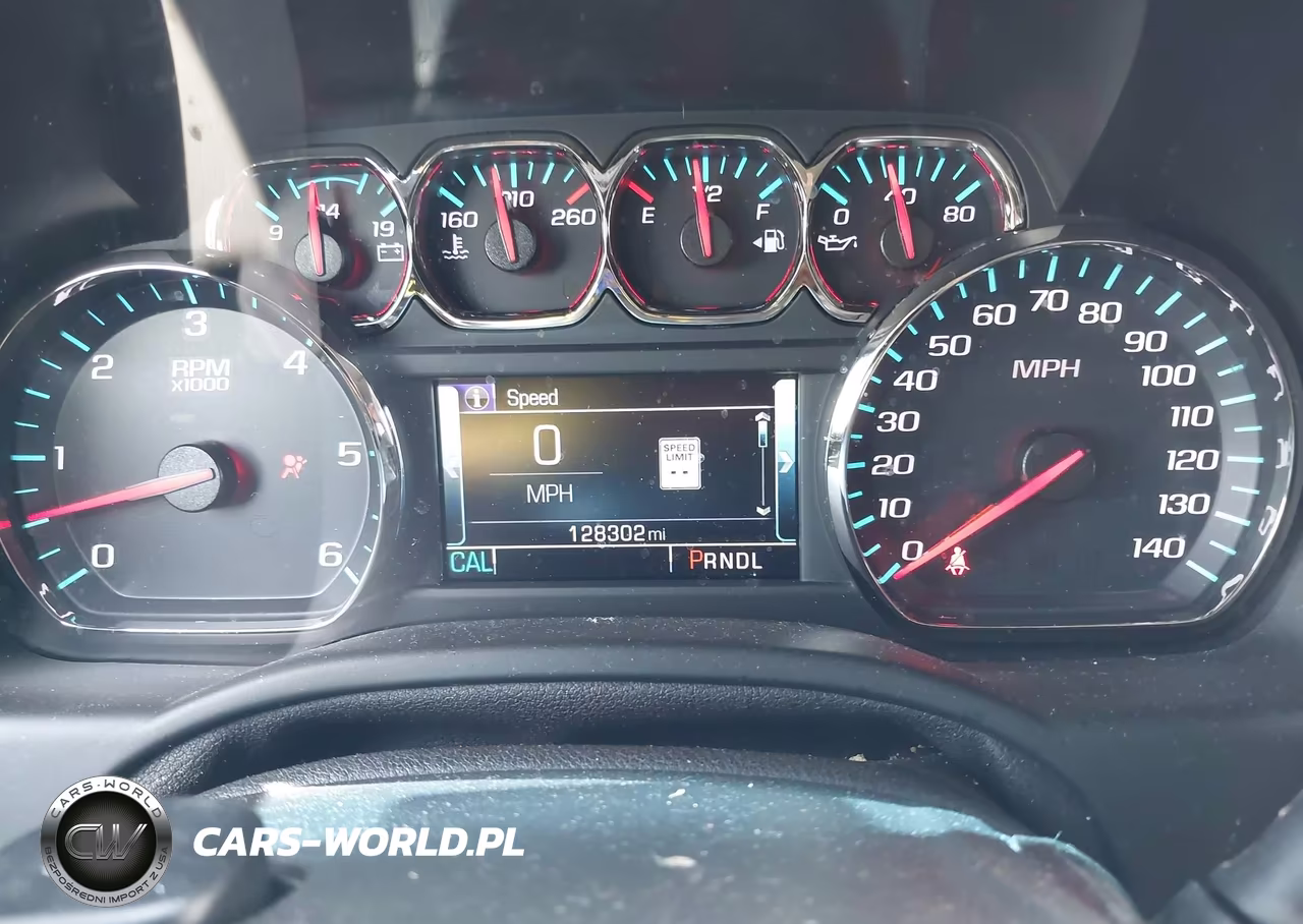 2018 Chevrolet Tahoe Lt VIN:1GNSKBKC8JR394325 - 15