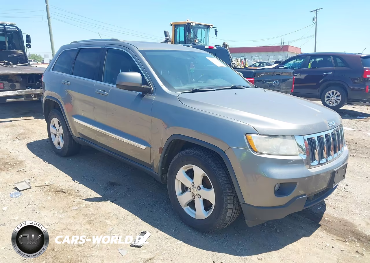 2012 Jeep Grand Cherokee Laredo – zdjęcie 1 z 11