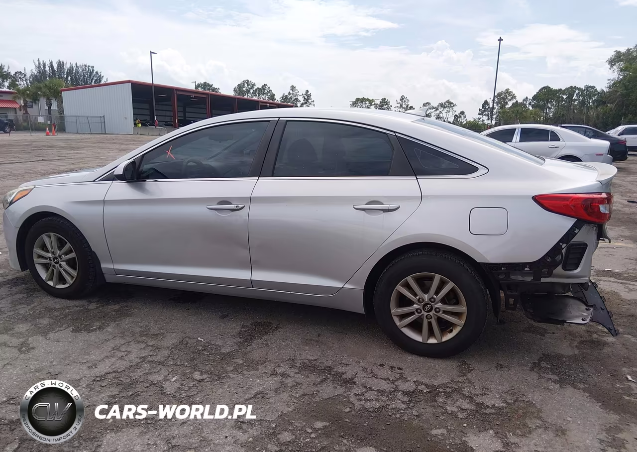 2015 Hyundai Sonata Se VIN:5NPE24AF8FH248857 - 14