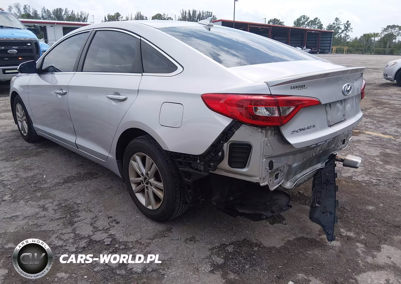 2015 Hyundai Sonata Se VIN:5NPE24AF8FH248857 - 3