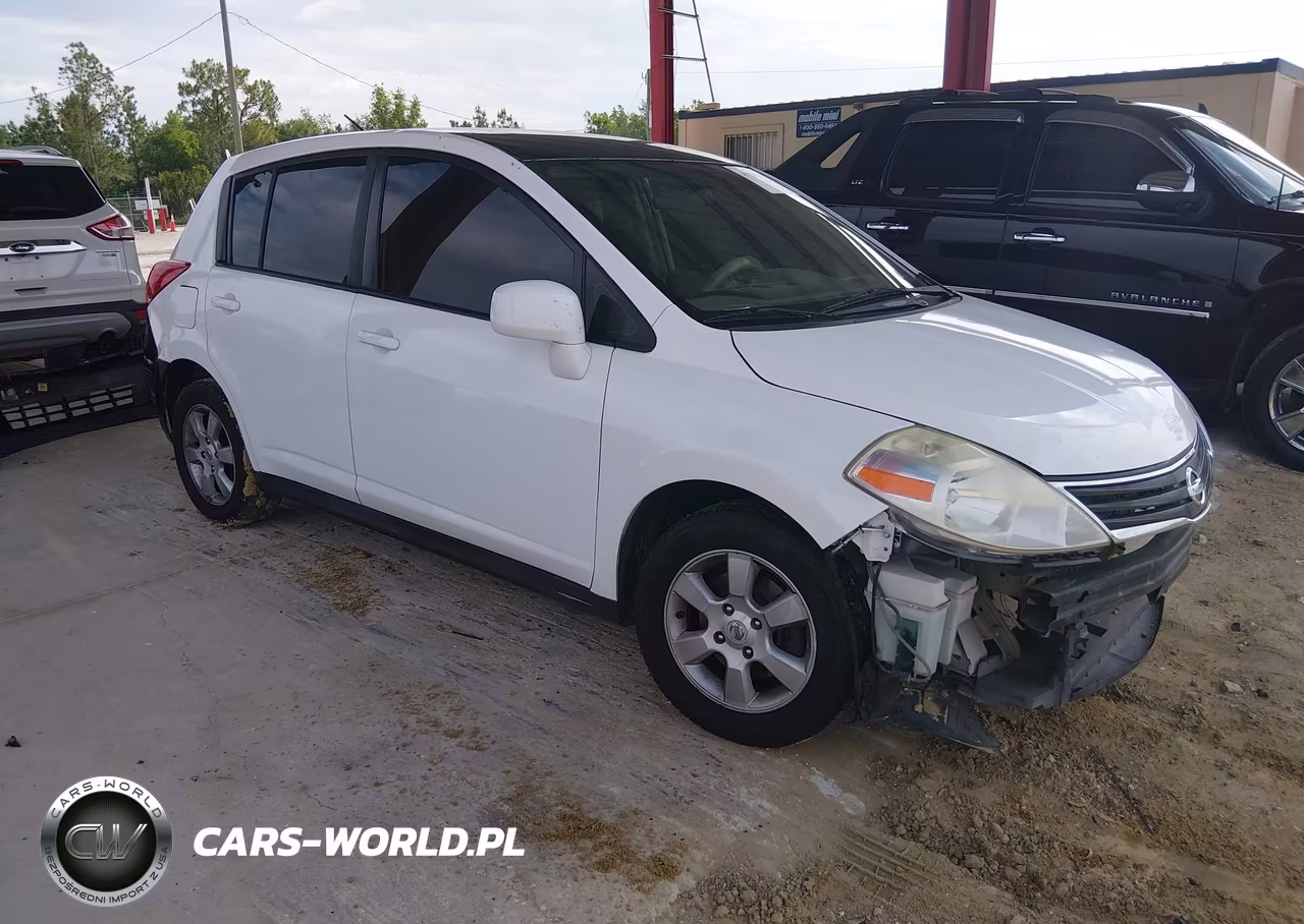 2010 Nissan Versa 1.8S
