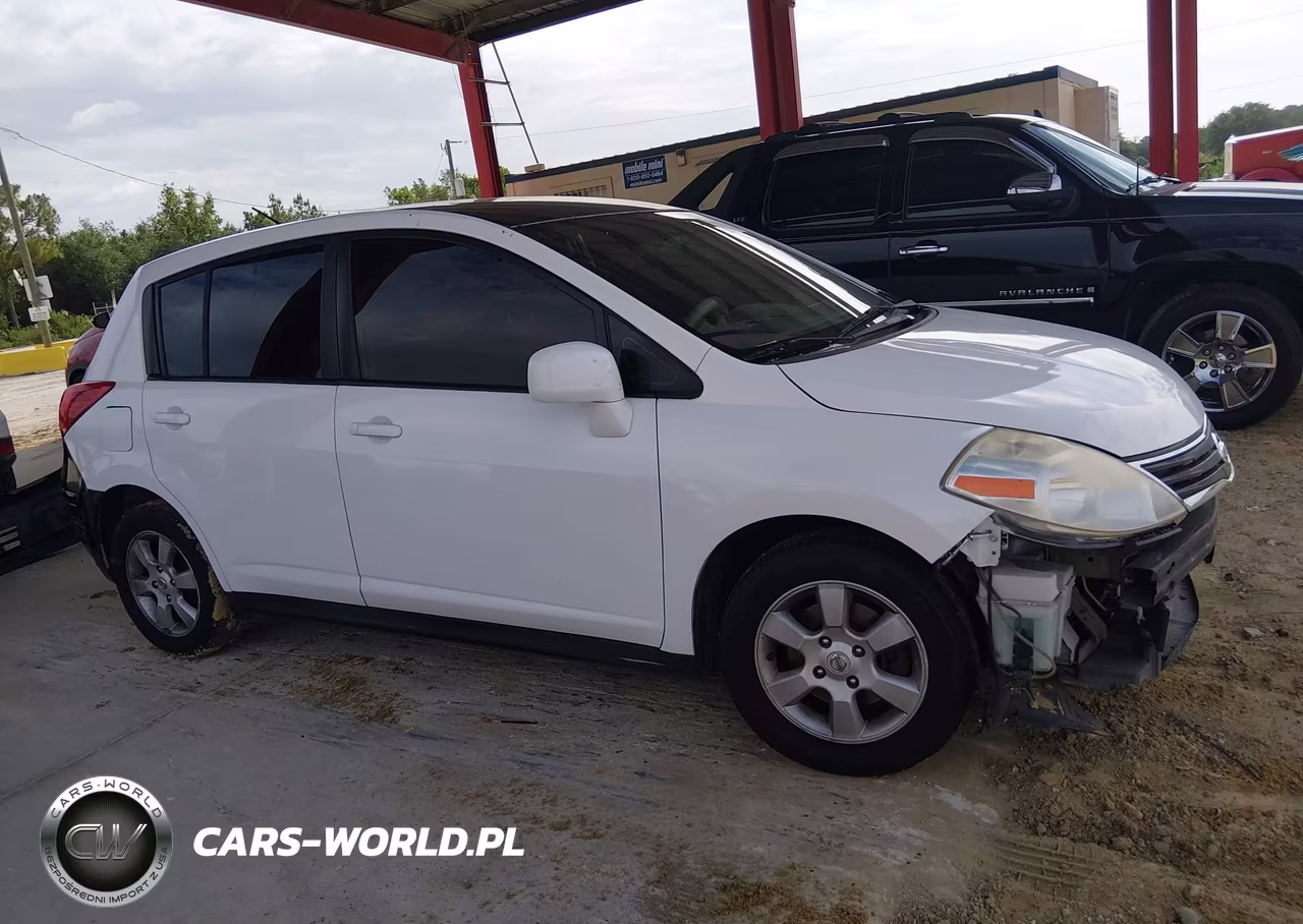 2010 Nissan Versa 1.8S VIN:3N1BC1CP4AL376870 - 13