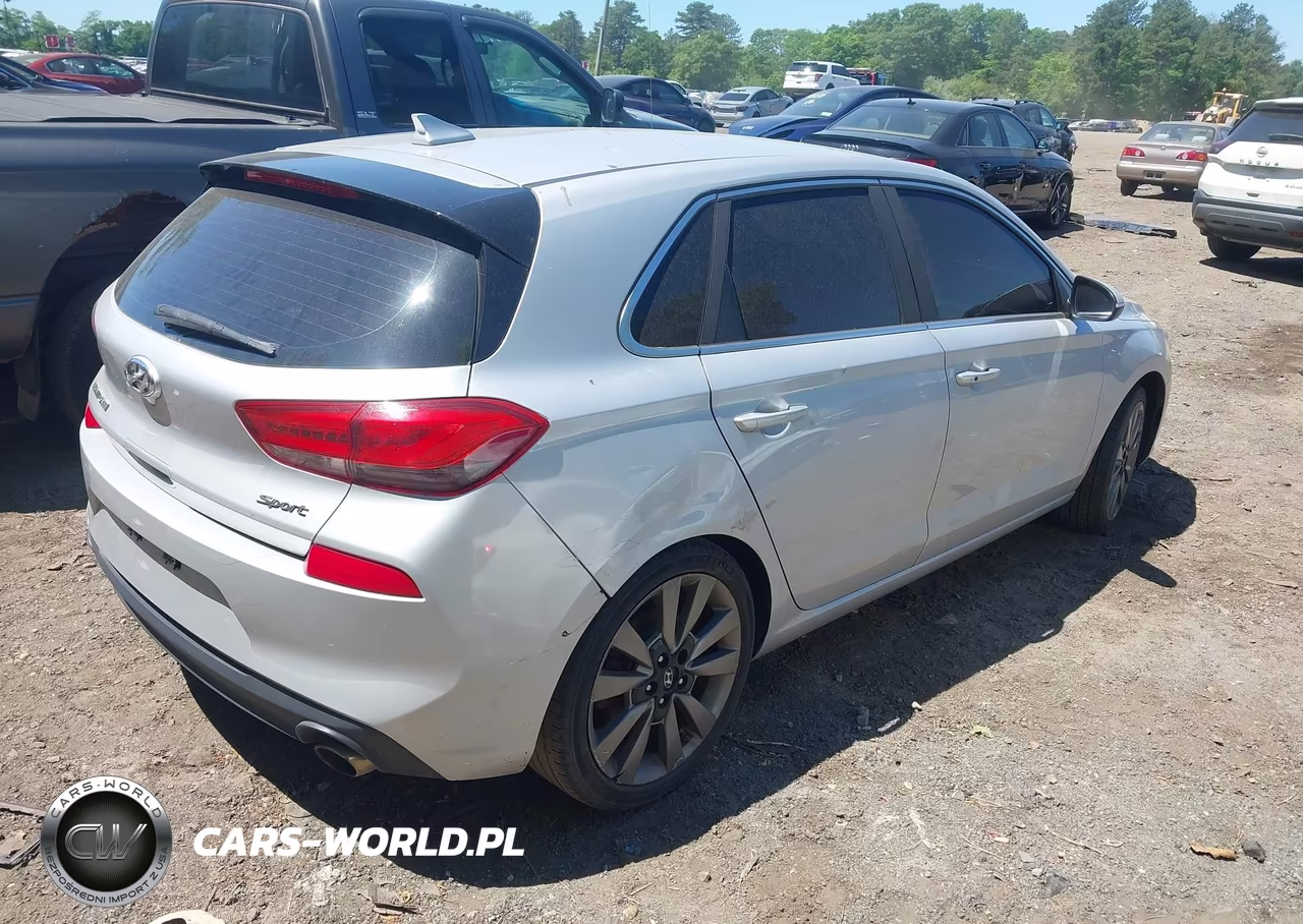 2018 Hyundai Elantra Gt Sport VIN:KMHH55LC0JU036686 - 4