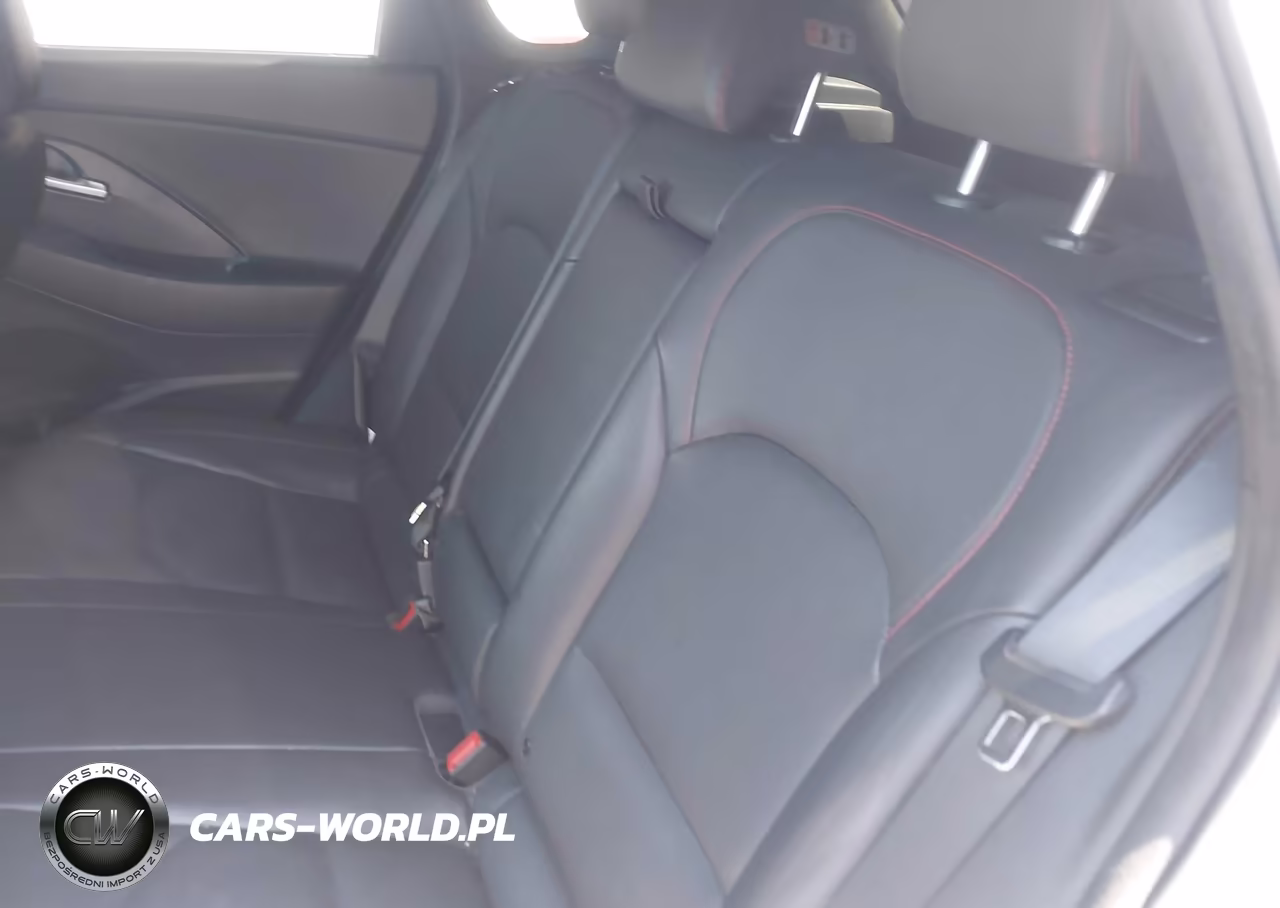 2018 Hyundai Elantra Gt Sport VIN:KMHH55LC0JU036686 - 8