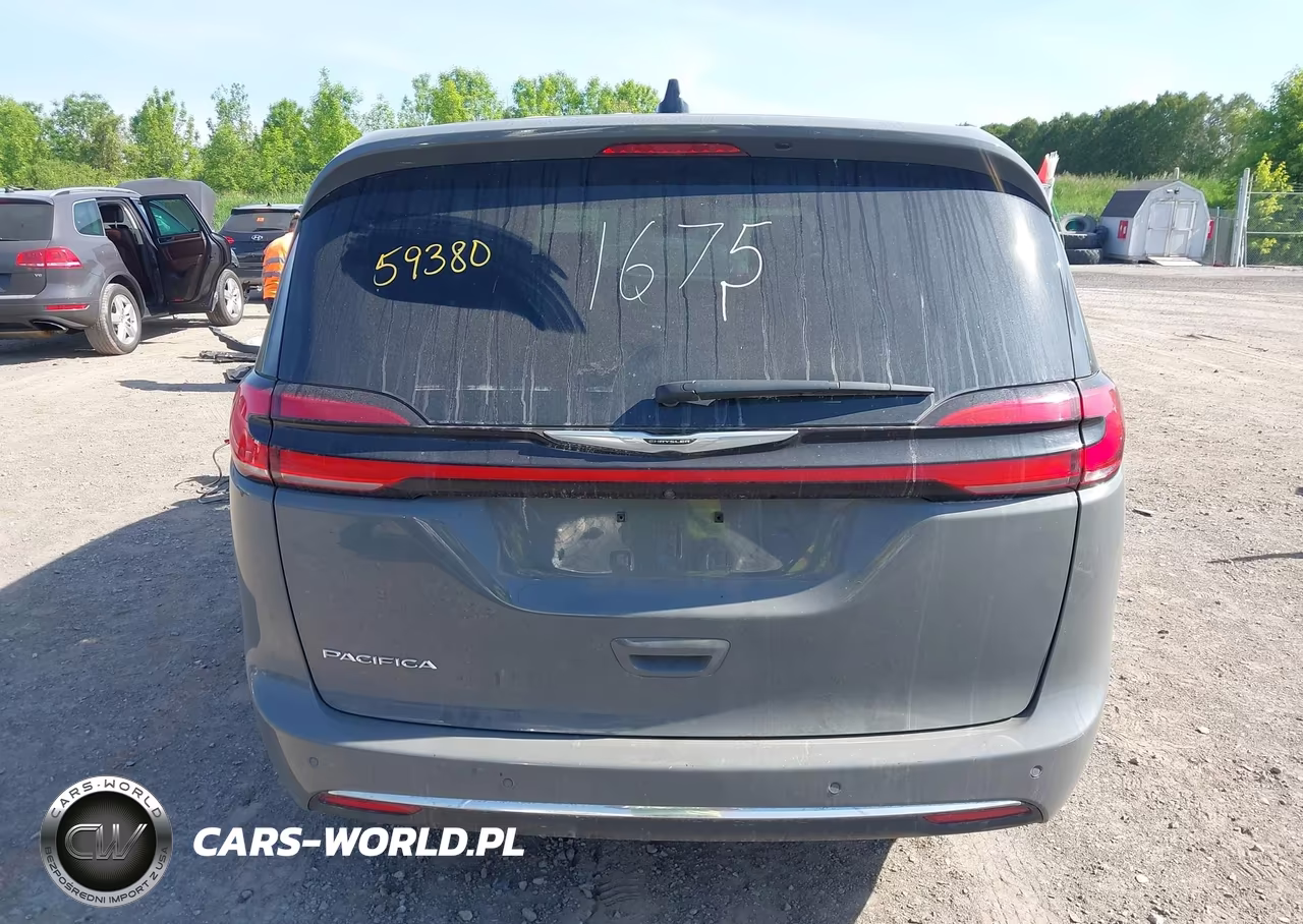 2025 Chrysler Pacifica Select VIN:2C4RC1BG8SR521104 - 17