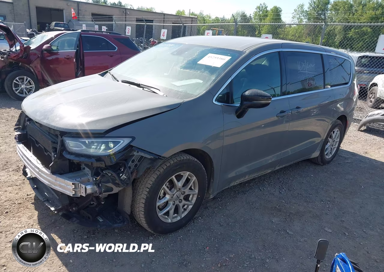 2025 Chrysler Pacifica Select VIN:2C4RC1BG8SR521104 - 2
