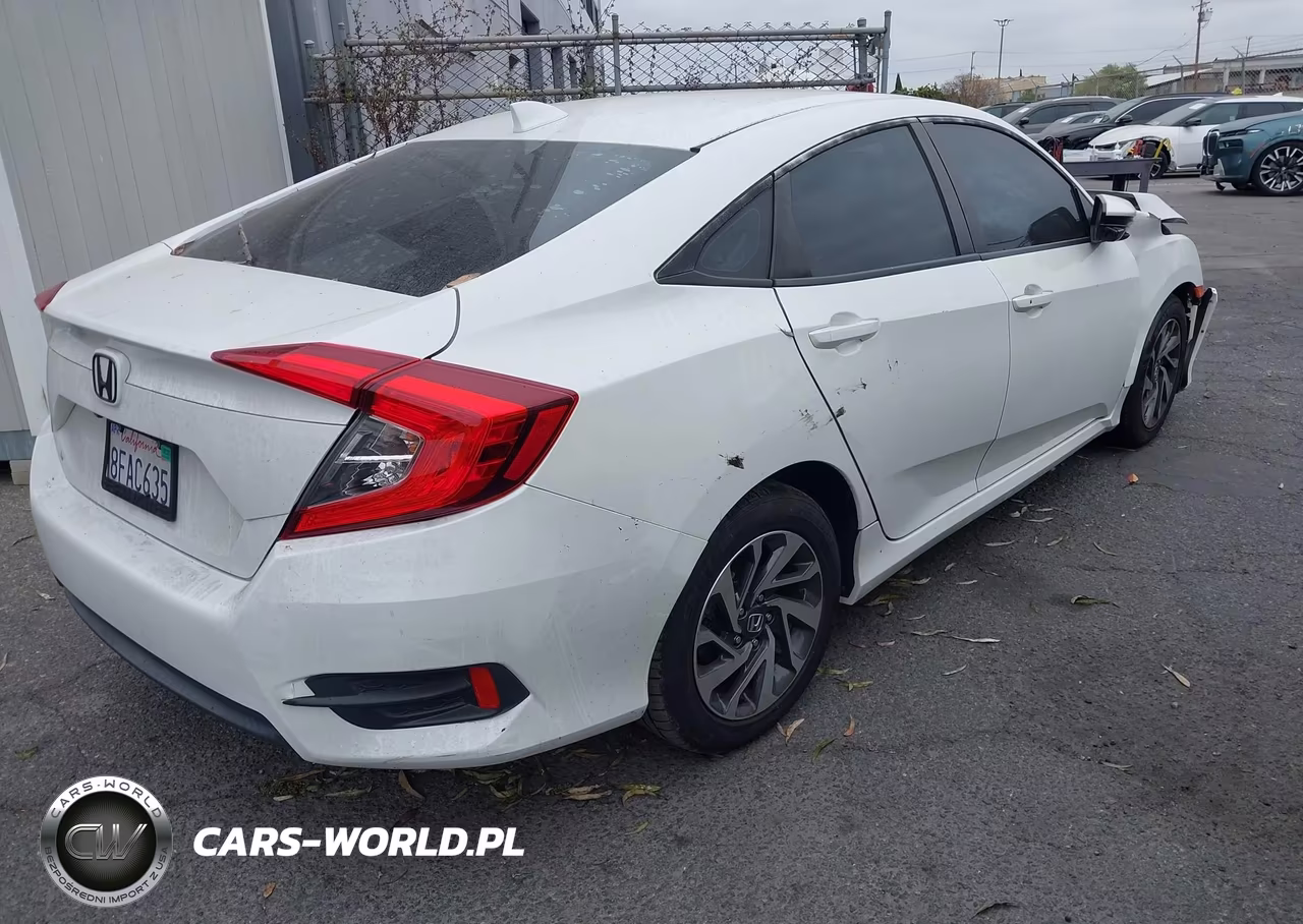 2017 Honda Civic Ex VIN:2HGFC2F70HH531385 - 4