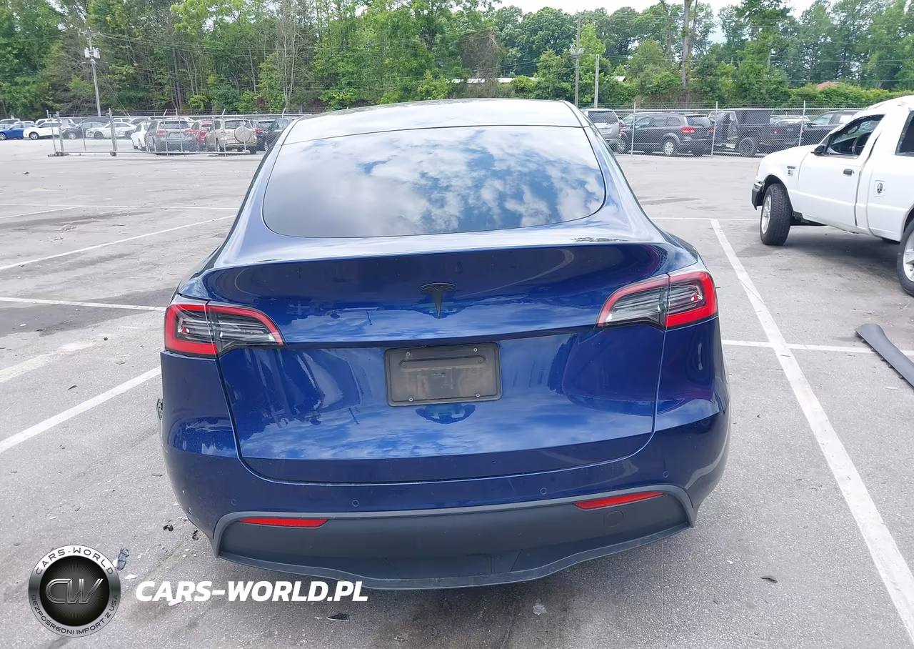 2021 Tesla Model Y Long Range Dual Motor All-Wheel Drive VIN:5YJYGDEE2MF061173 - 16