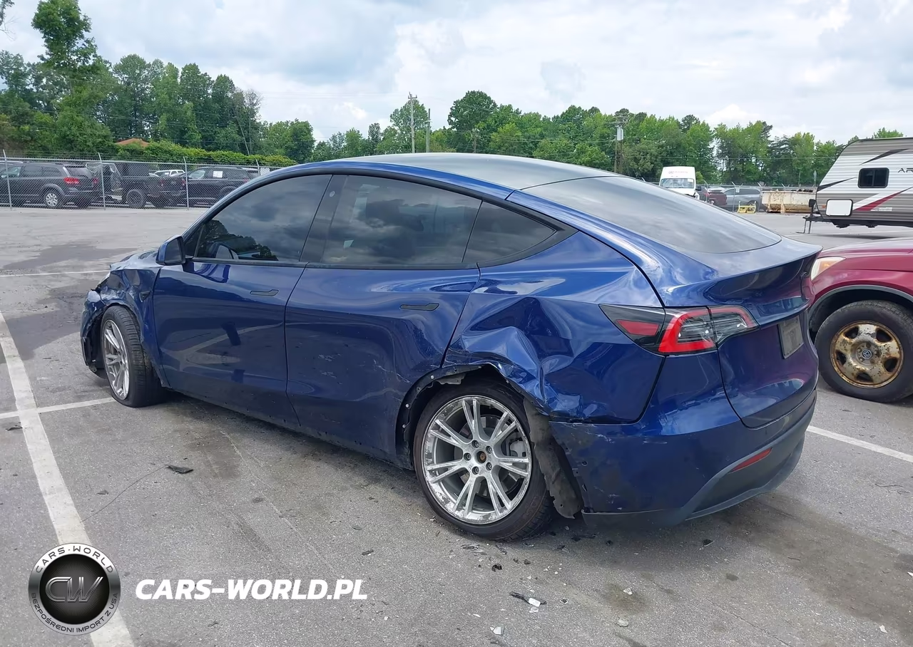 2021 Tesla Model Y Long Range Dual Motor All-Wheel Drive VIN:5YJYGDEE2MF061173 - 3