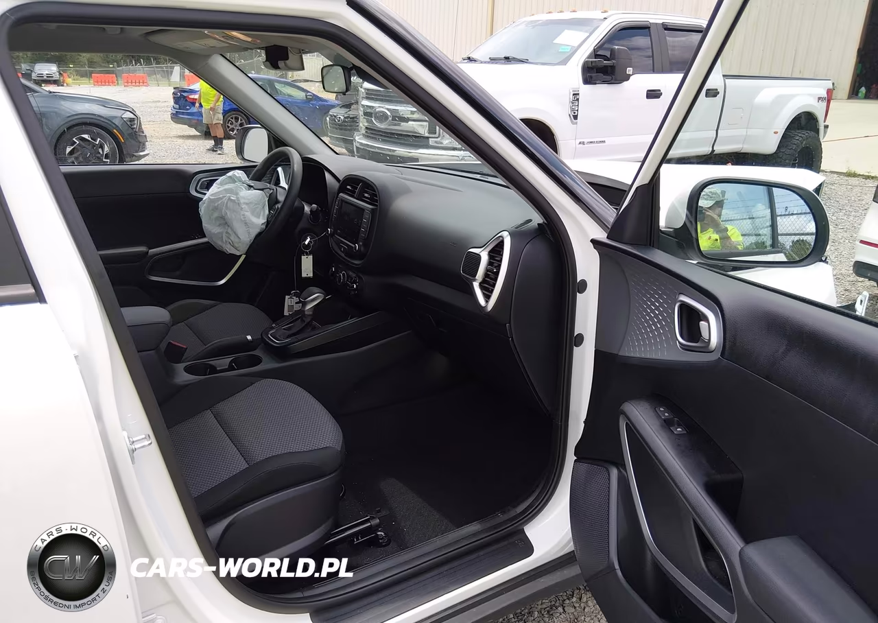 2025 Kia Soul Lx VIN:KNDJ23AU0S7967977 - 5