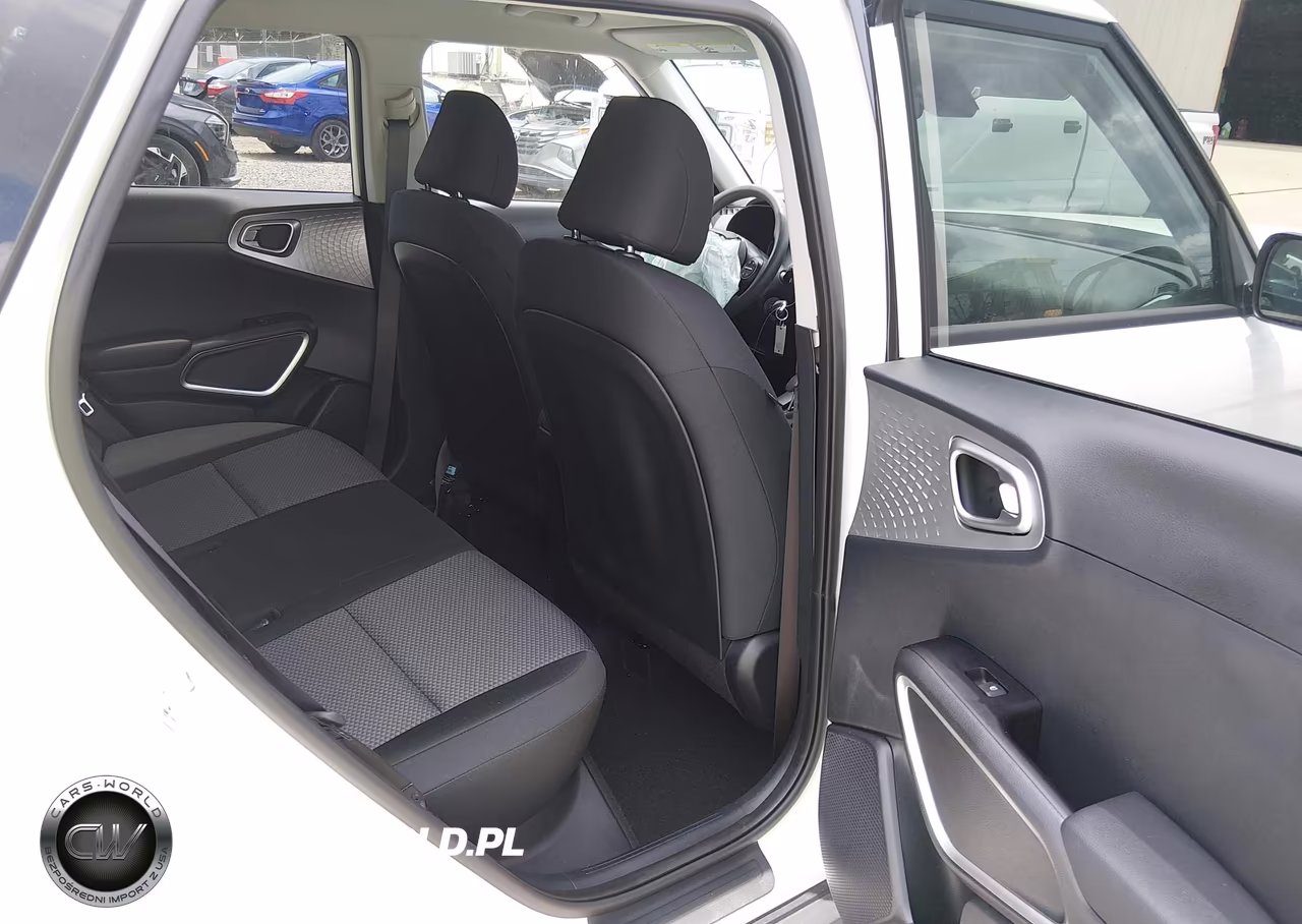 2025 Kia Soul Lx VIN:KNDJ23AU0S7967977 - 8
