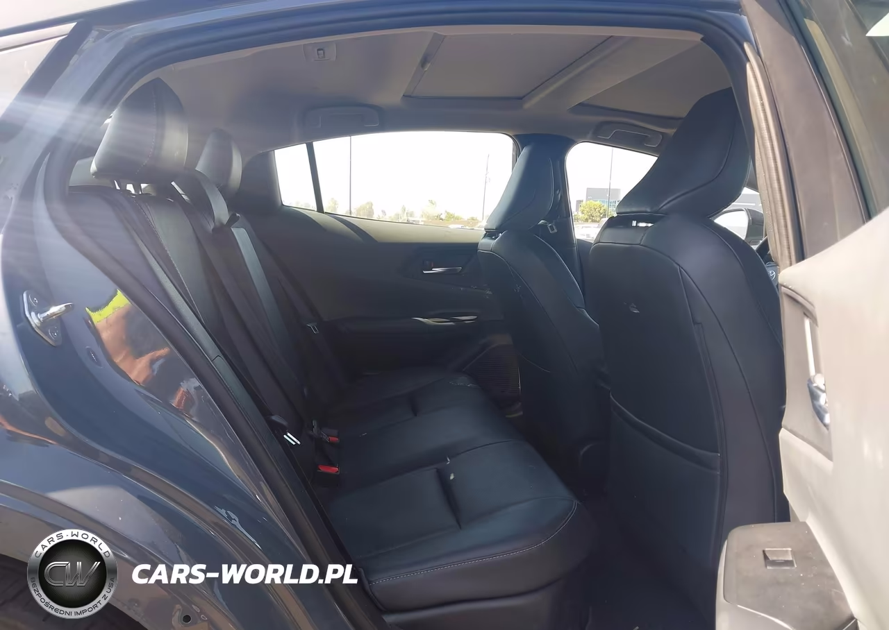 2024 Toyota Prius Limited VIN:JTDACAAU4R3034148 - 8