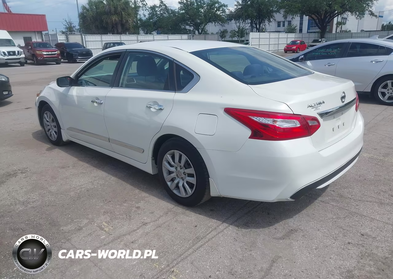 2017 Nissan Altima 2.5 VIN:1N4AL3APXHN322447 - 3