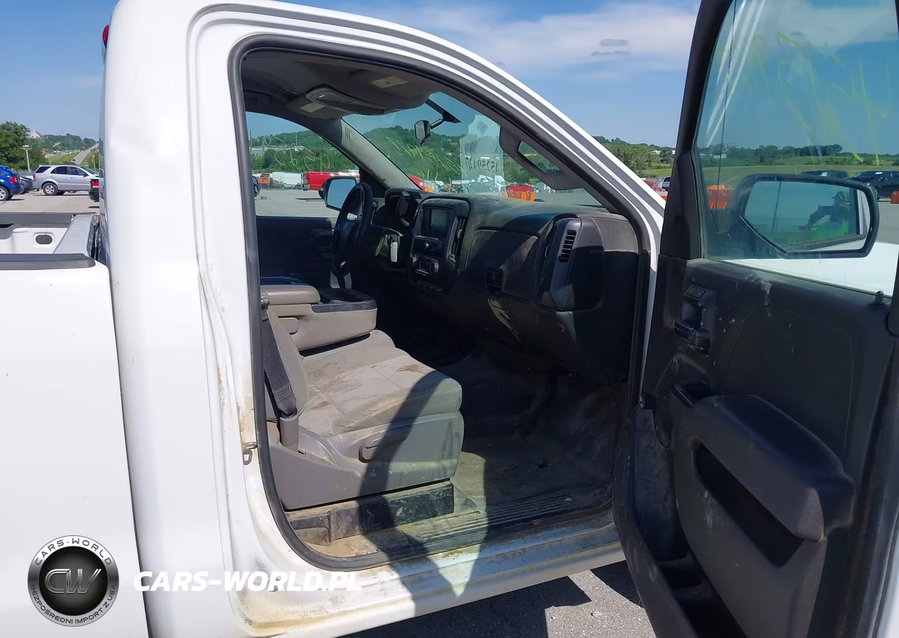 2018 Chevrolet Silverado 1500 Wt VIN:1GCNCNEH8JZ132039 - 5