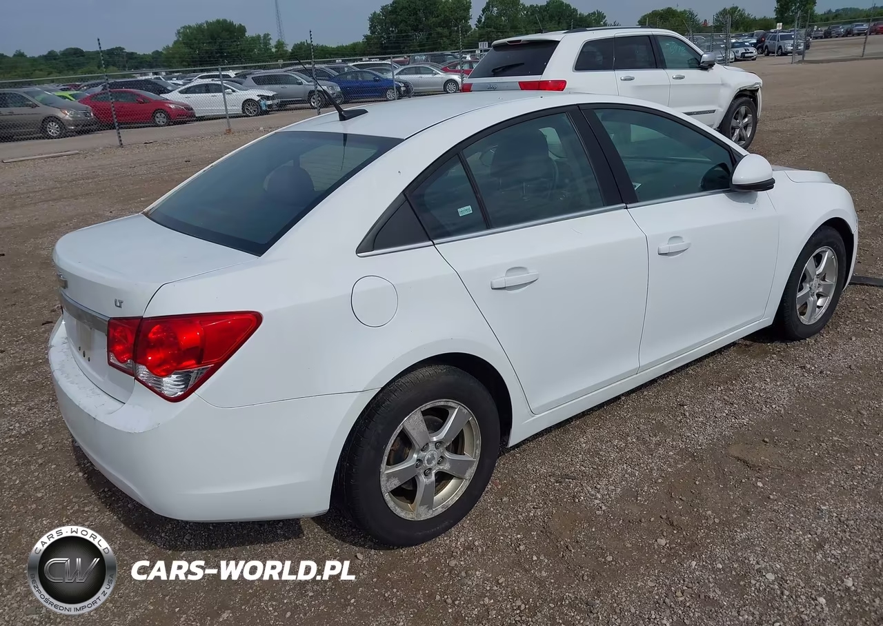 2014 Chevrolet Cruze 1Lt Auto VIN:1G1PC5SB4E7108369 - 4