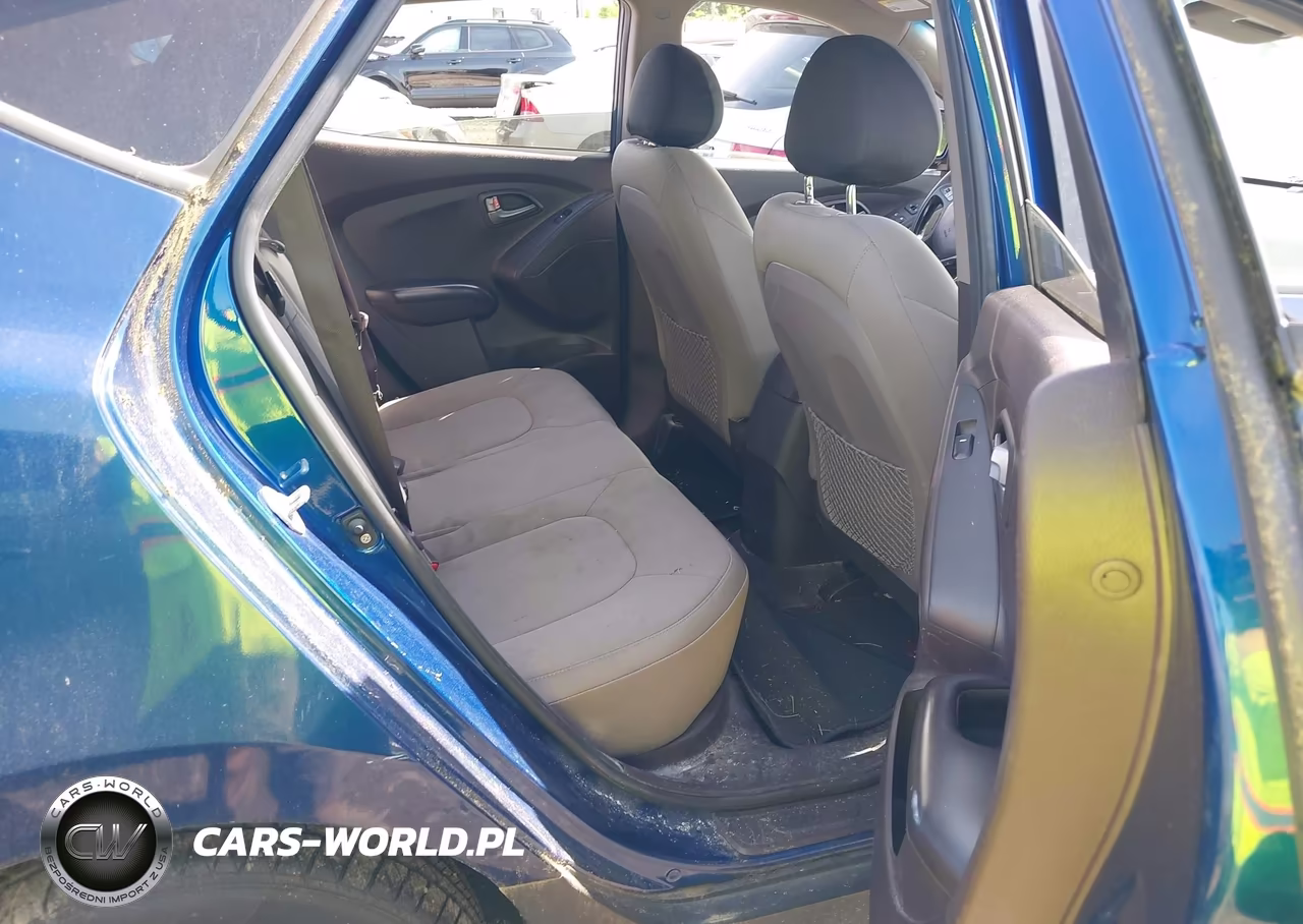 2015 Hyundai Tucson Gls VIN:KM8JT3AF9FU983127 - 8