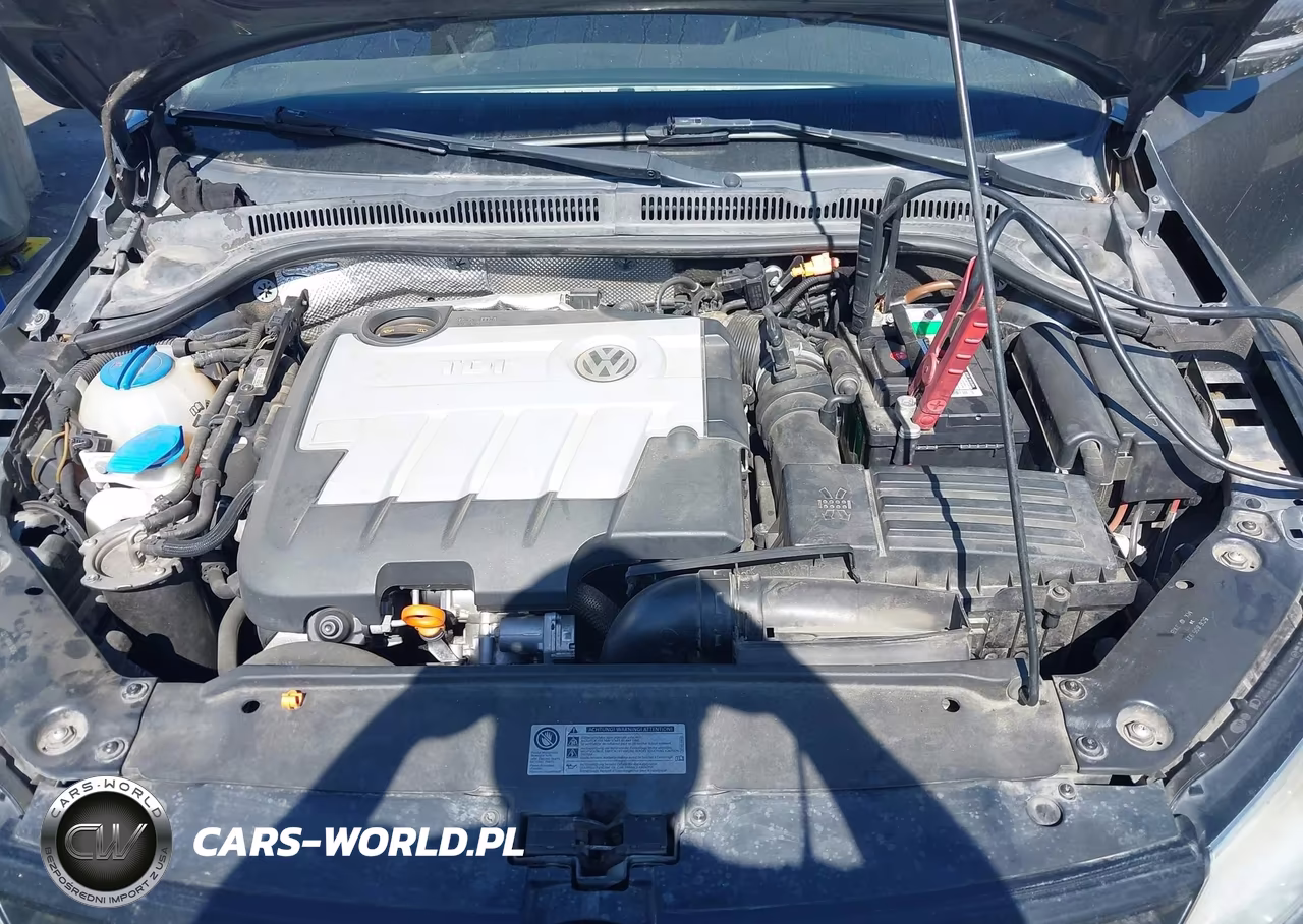 2011 Volkswagen Jetta 2.0L Tdi VIN:3VWLL7AJ6BM019833 - 10