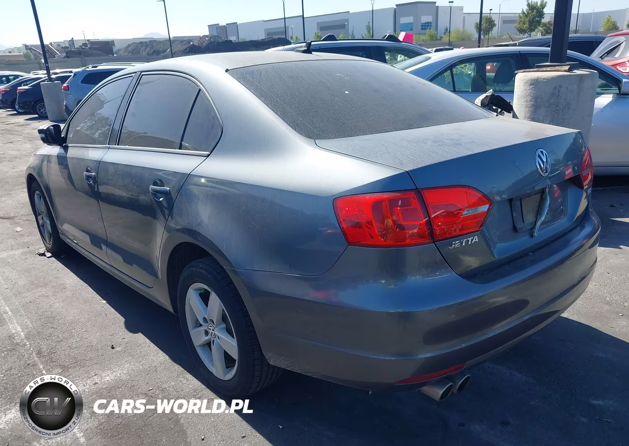 2011 Volkswagen Jetta 2.0L Tdi VIN:3VWLL7AJ6BM019833 - 3