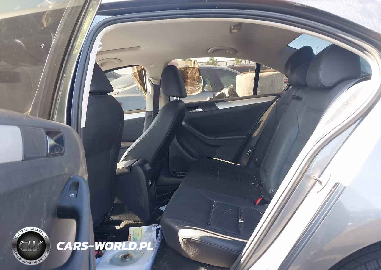 2011 Volkswagen Jetta 2.0L Tdi VIN:3VWLL7AJ6BM019833 - 8