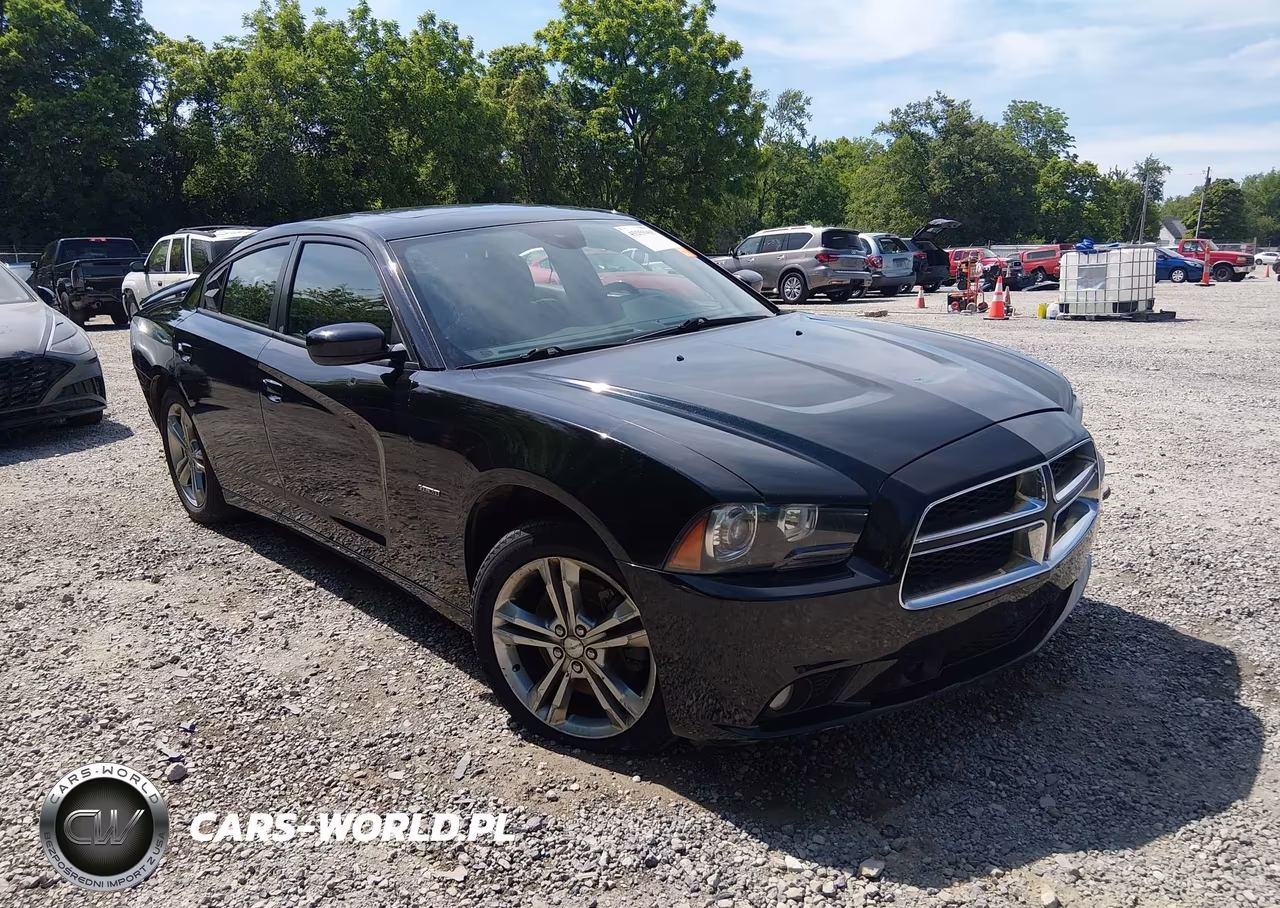 2014 Dodge Charger R-T – zdjęcie 1 z 17