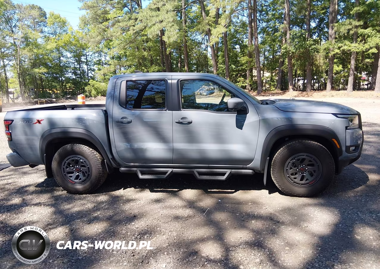 2025 Nissan Frontier Pro-X 4X2 VIN:1N6ED1EJXSN607351 - 13