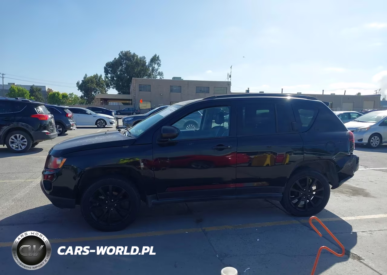 2015 Jeep Compass Altitude Edition VIN:1C4NJCBA3FD397344 - 15