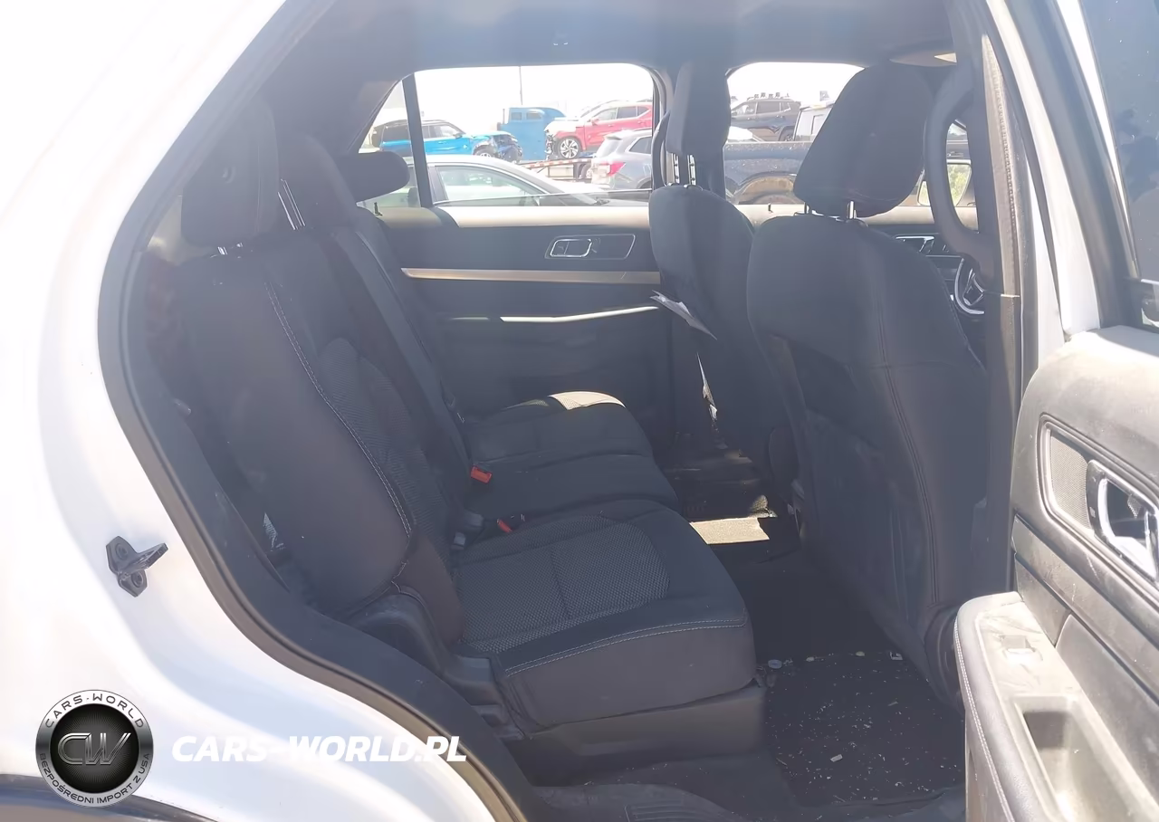 2018 Ford Explorer Xlt VIN:1FM5K7DH6JGA13638 - 8